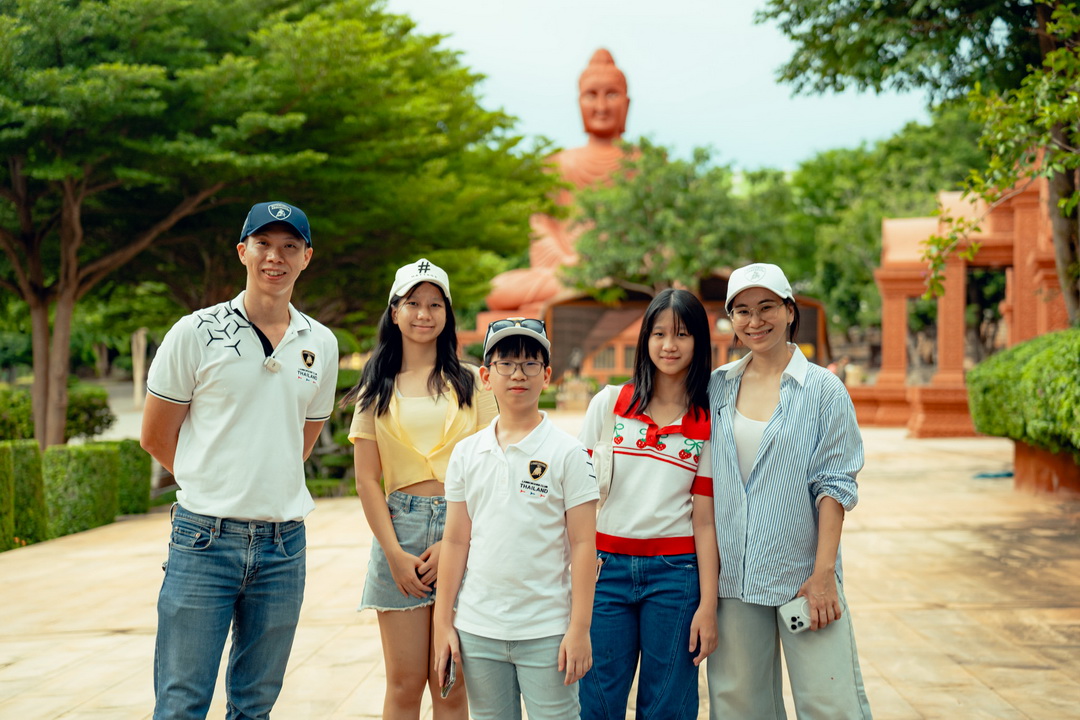 สัมผัสมนต์เสน่ห์ดินแดนแห่งภาคตะวันตกไปกับ ‘Lamborghini Club Thailand Bull Run at Kanchanaburi’