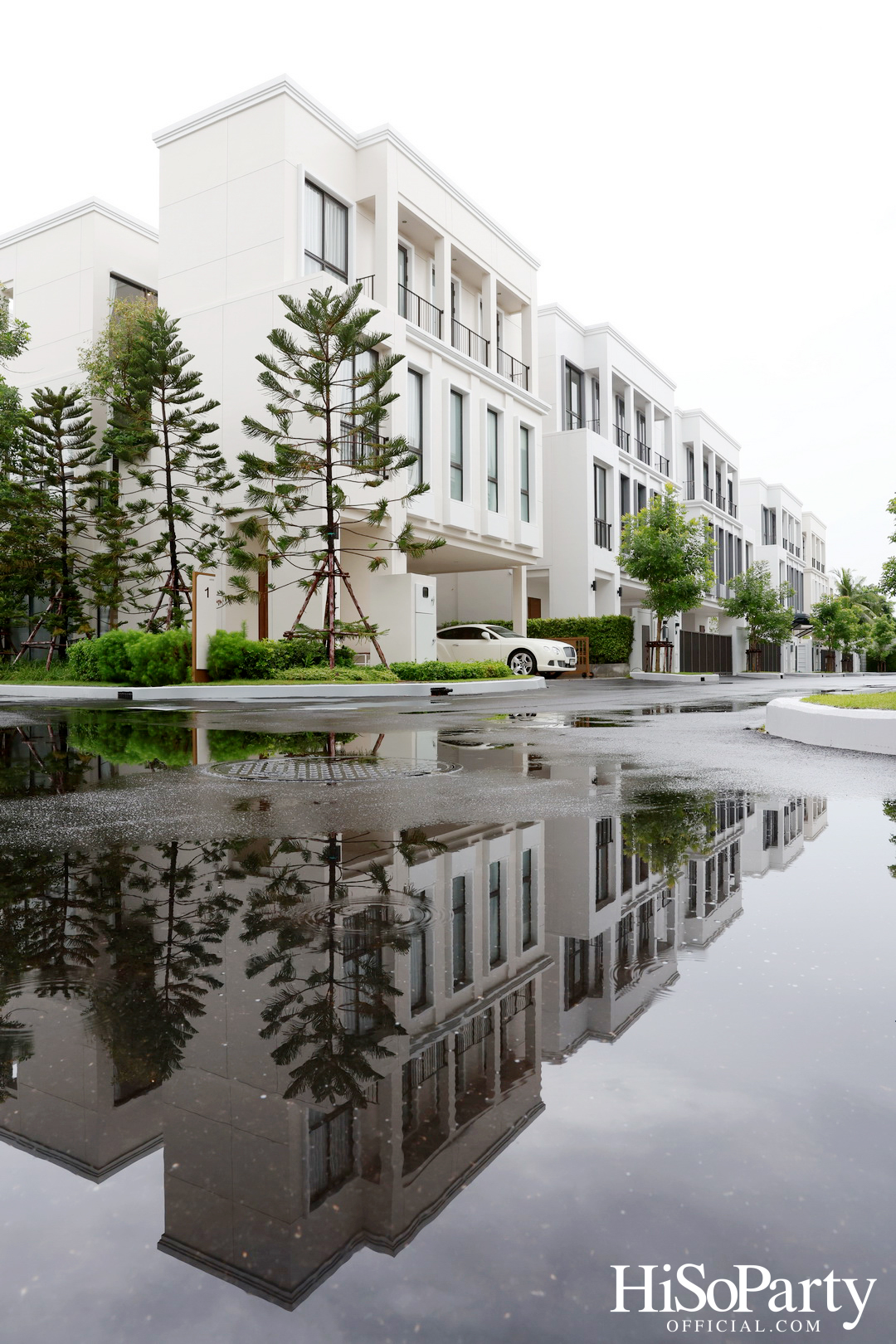 HiSoParty Magazine X AERIE