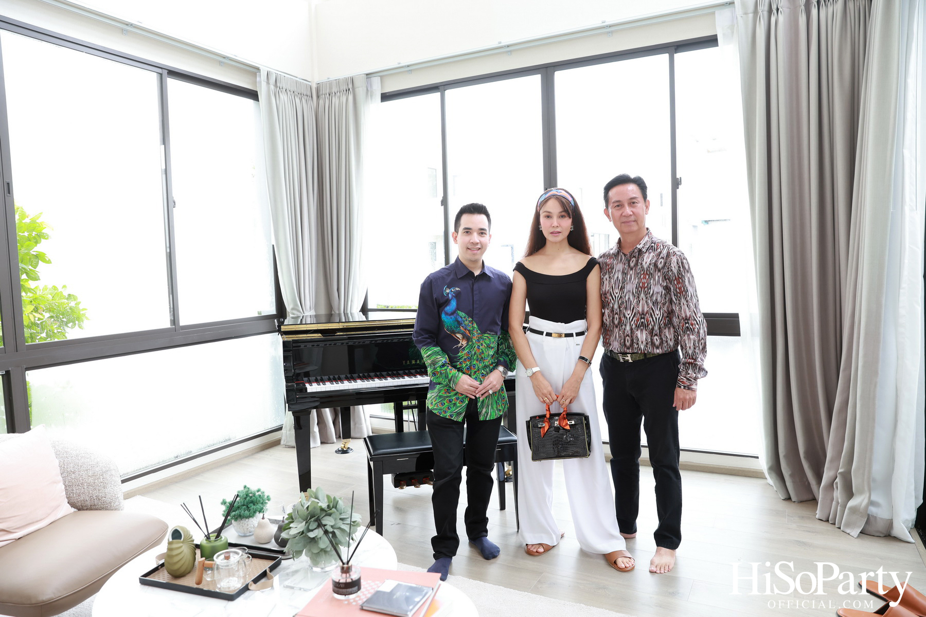 HiSoParty Magazine X AERIE