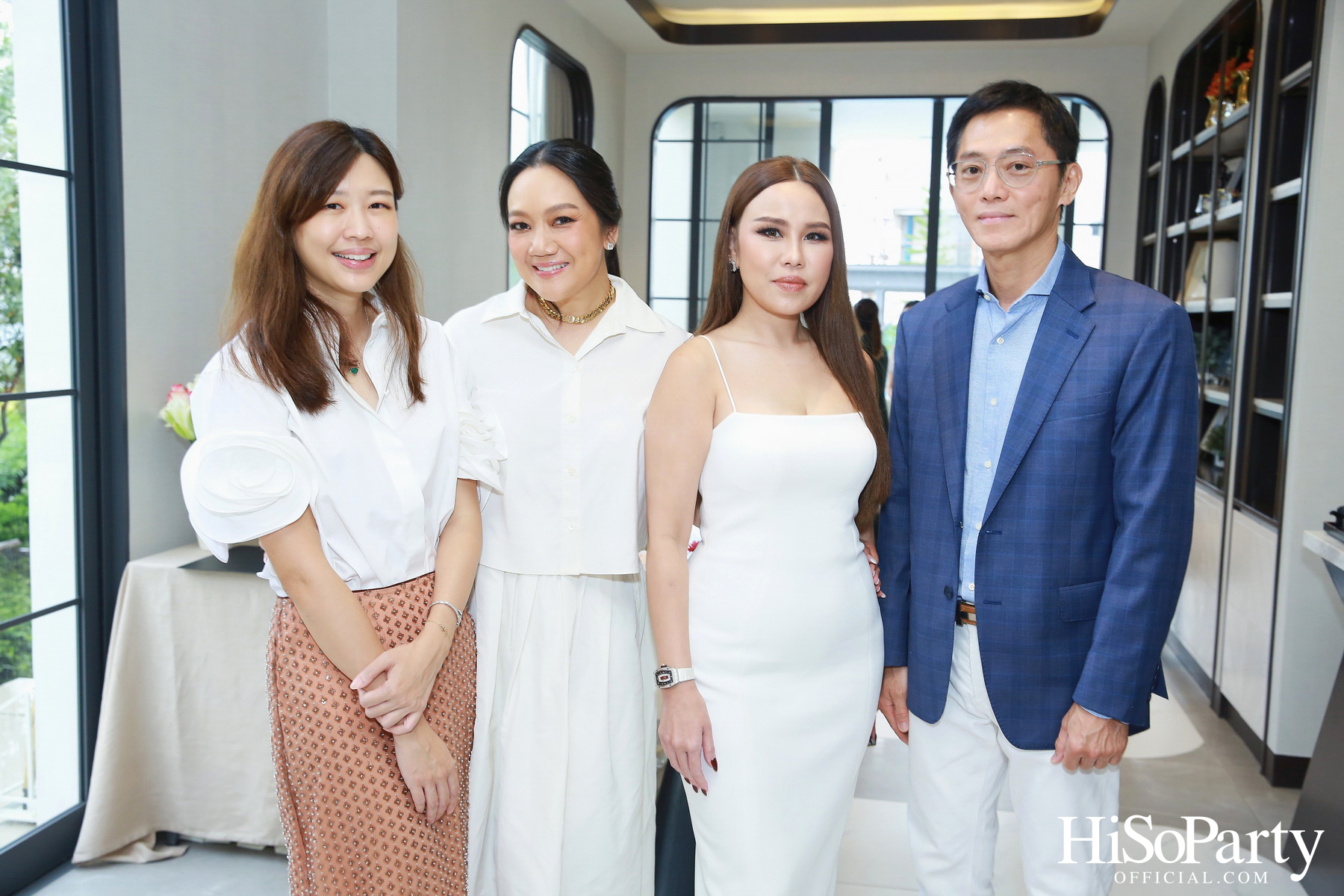 HiSoParty Magazine X AERIE