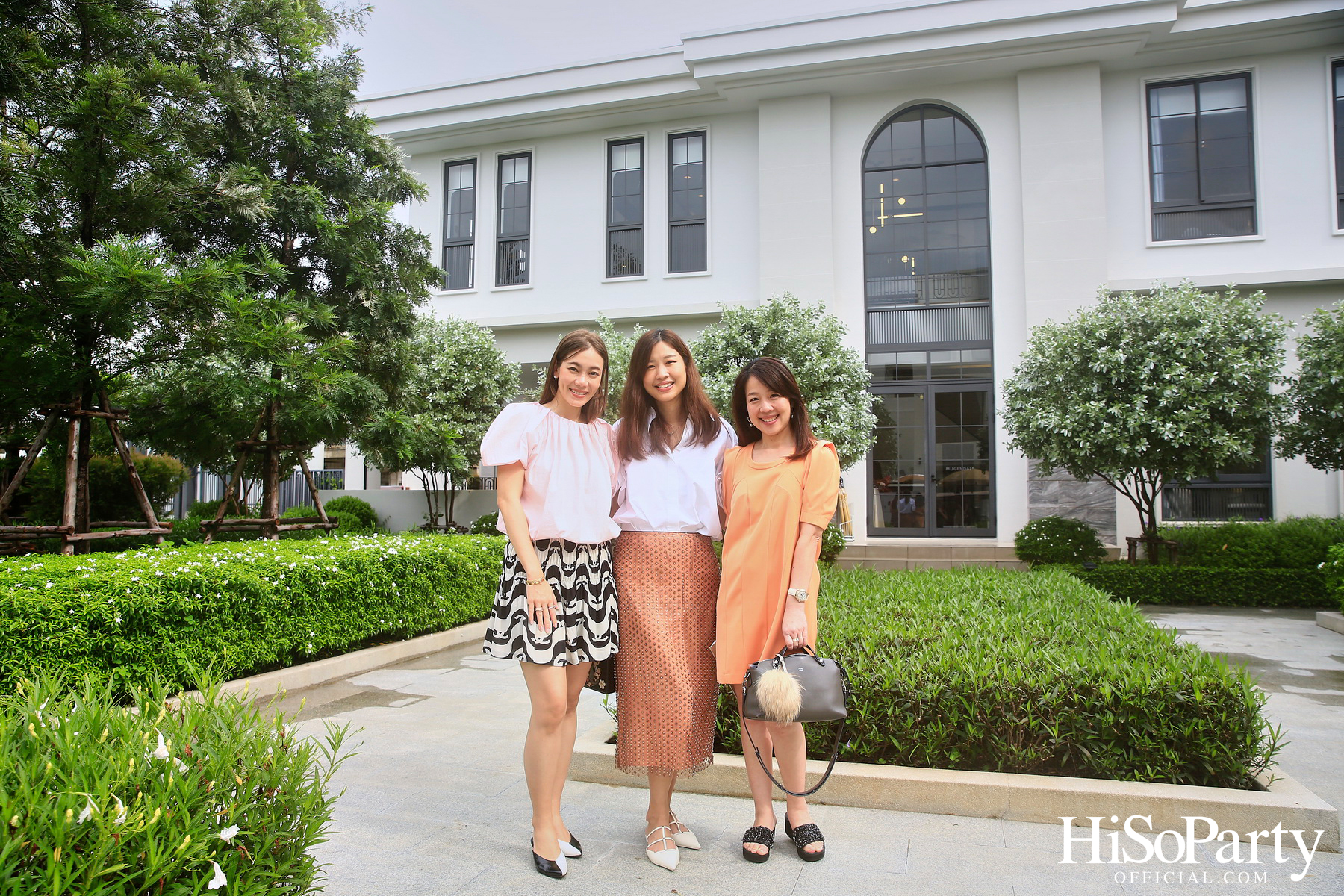 HiSoParty Magazine X AERIE