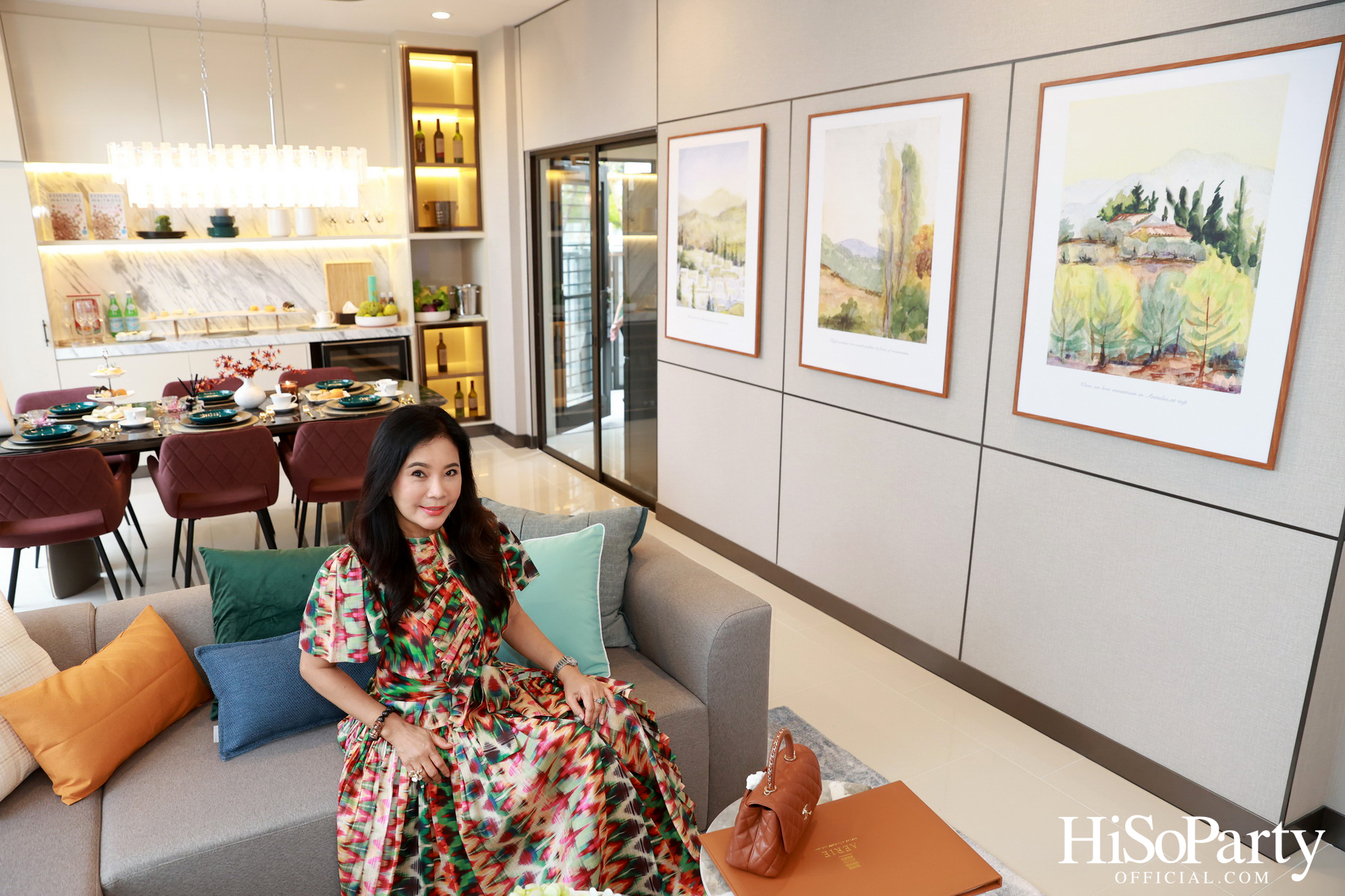 HiSoParty Magazine X AERIE