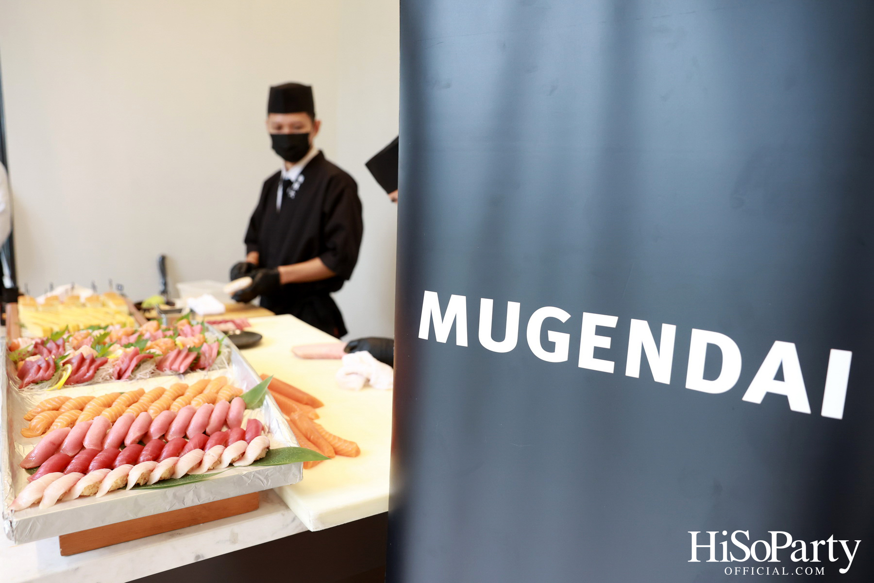 HiSoParty Magazine X AERIE