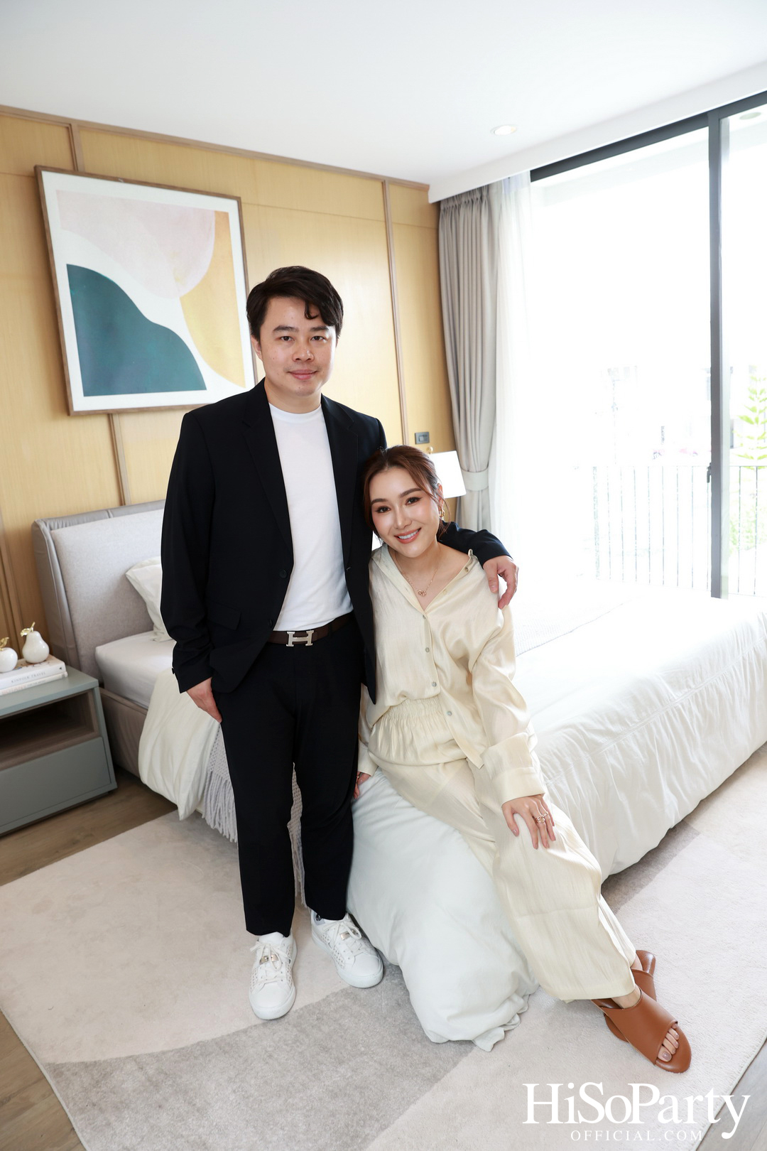 HiSoParty Magazine X AERIE