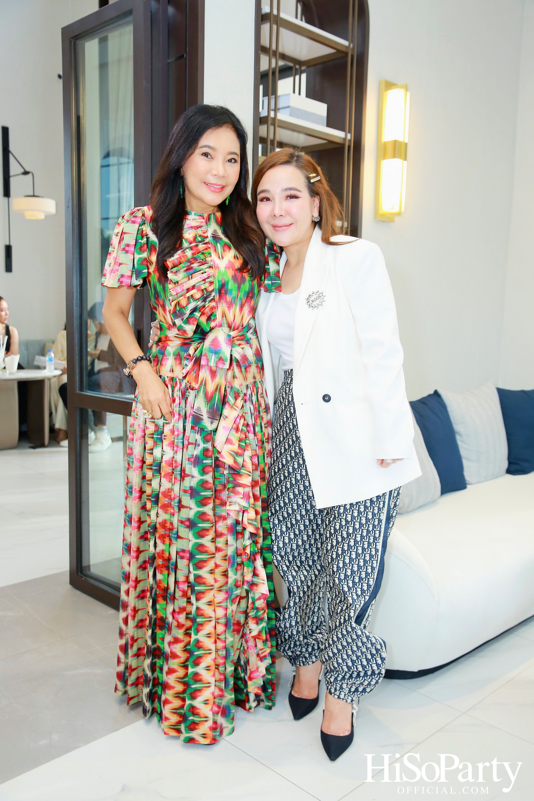 HiSoParty Magazine X AERIE