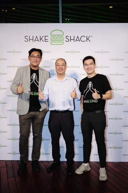 Shake Shack เปิดสาขา 3 ที่เมกาบางนา อย่างเป็นทางการ 