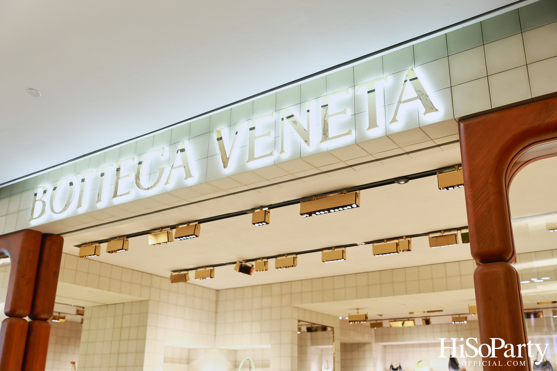 BOTTEGA VENETA จัดงานเปิดคอนเซ็ปสโตร์ ณ ศูนย์การค้า ดิ เอ็มโพเรี่ยม
