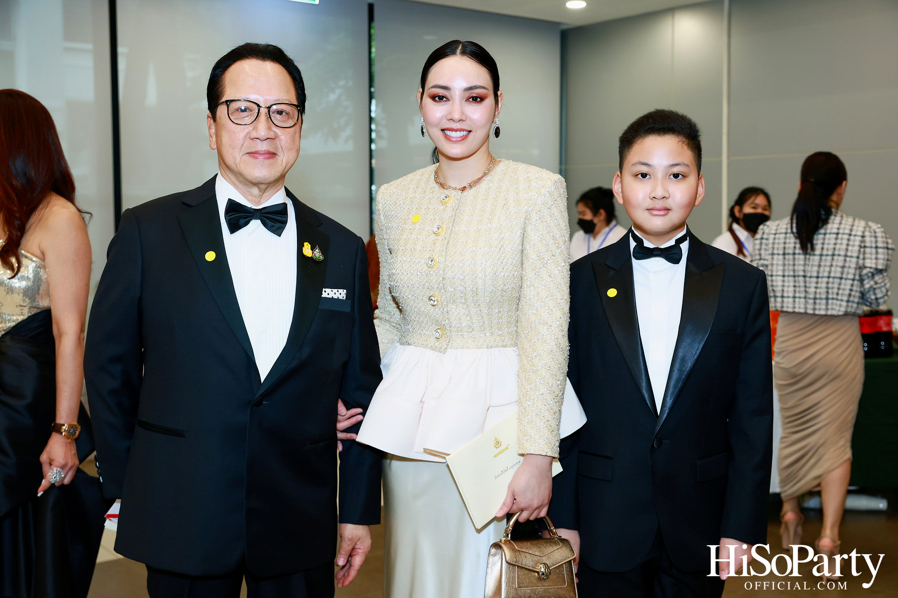 พระบาทสมเด็จพระเจ้าอยู่หัว และสมเด็จพระนางเจ้าฯ พระบรมราชินี เสด็จพระราชดำเนินไปทอดพระเนตรการแสดงอุปรากร Madama Butterfly