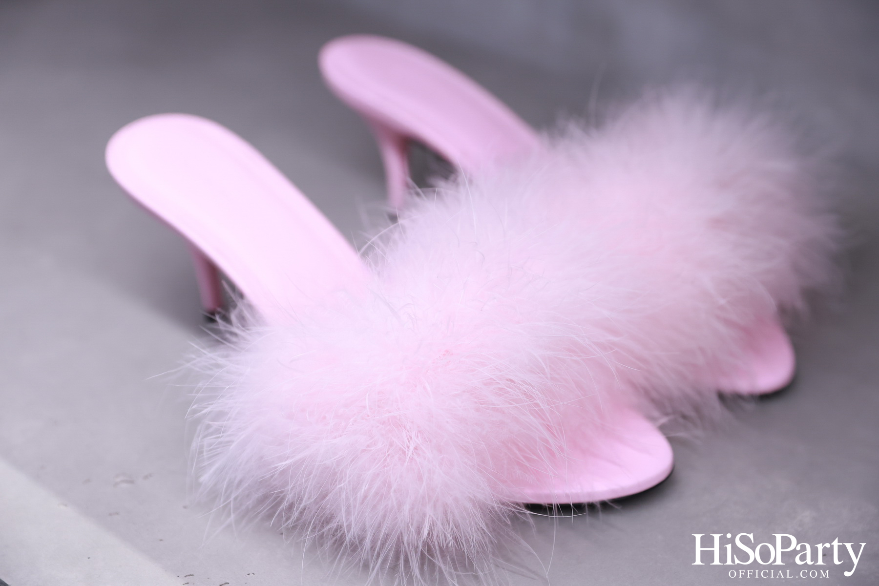 Balenciaga เปิดตัวสโตร์ใหม่ที่เอ็มควอเทียร์ ด้วยดีไซน์ Raw Architecture