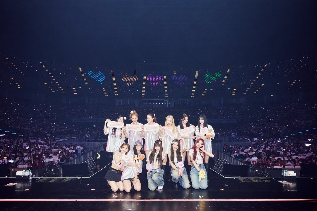 ประมวลภาพความสุขความทรงจำระหว่าง Red Velvet และ ReVeluv ใน 2024 Red Velvet FANCON TOUR (HAPPINESS : My Dear, ReVe1uv) in BANGKOK