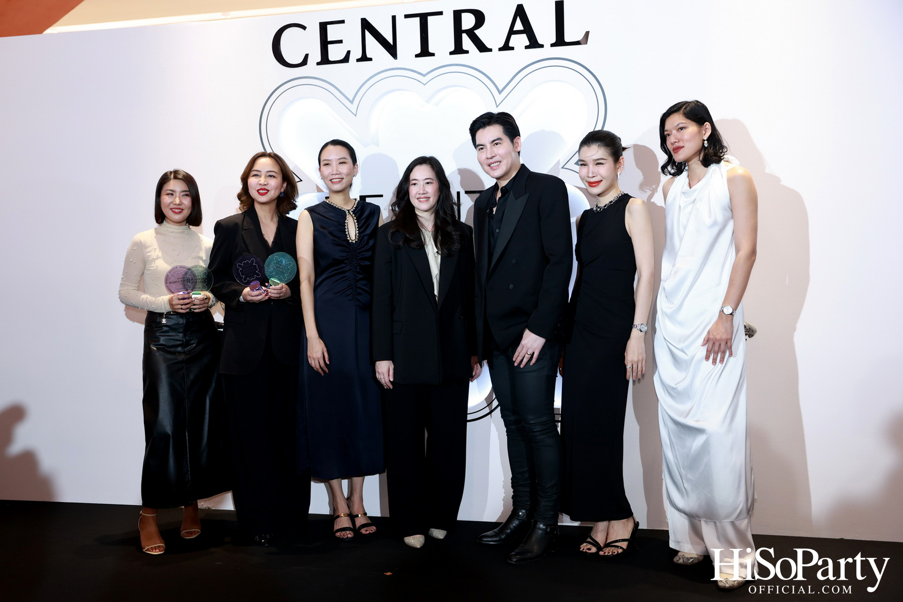 งานประกาศรางวัล ‘Central Beauty Awards 2024’ รางวัลสุดยอดบิวตี้ ไอเทมแห่งปี พร้อมเผยโฉมใหม่ ‘Beauty Galerie ห้างเซ็นทรัลชิดลม’