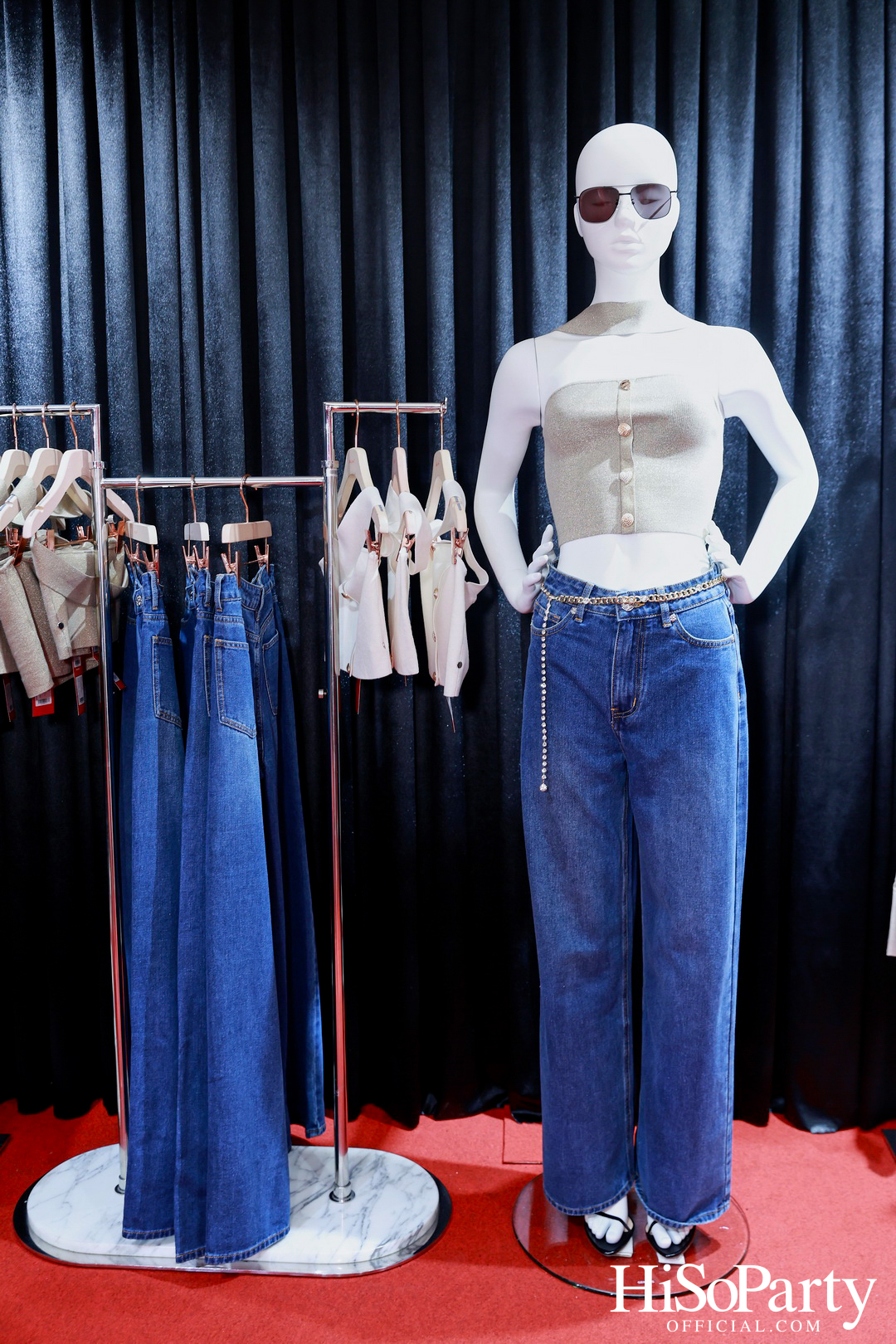 งานเปิดตัวคอลเลกชั่นคอลลาบอเรชั่นสุดแกลม VATANIKA x MISTY MYNX 