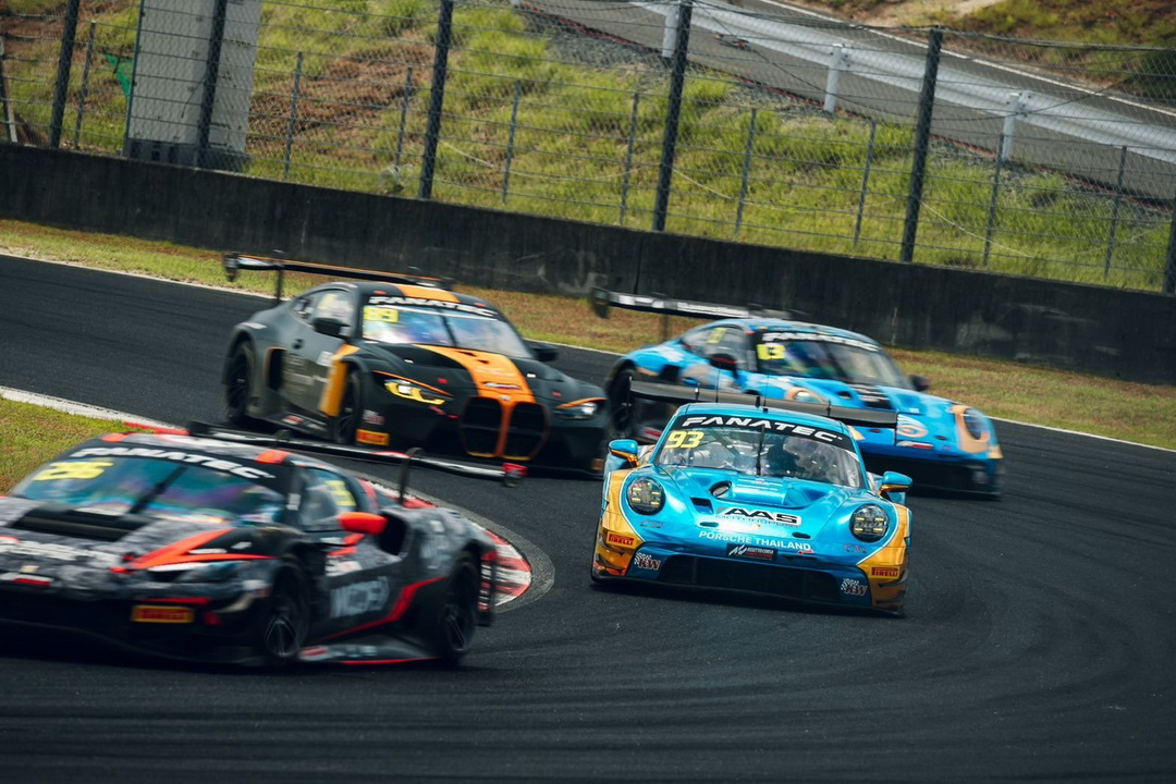 เต๊อะ วุฒิกร และทีมเมทคว้า ‘Top 5’ ในการแข่งขัน Fanatec GT World Challenge Asia 2024 - Round 5 ณ สนามโอกายามะ ประเทศญี่ปุ่น