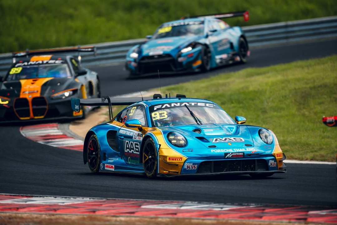 เต๊อะ วุฒิกร และทีมเมทคว้า ‘Top 5’ ในการแข่งขัน Fanatec GT World Challenge Asia 2024 - Round 5 ณ สนามโอกายามะ ประเทศญี่ปุ่น