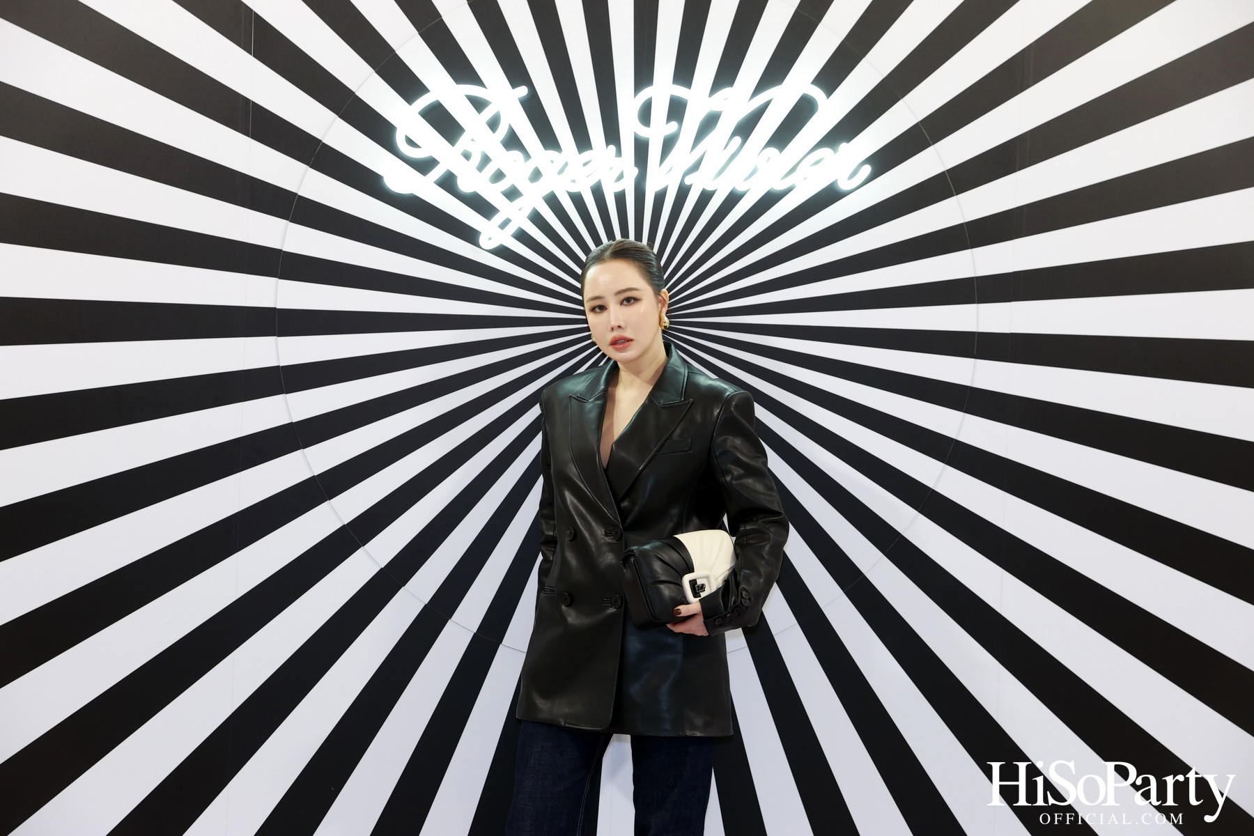 Roger Vivier เปิดตัว VIVIER OP-TICAL POP-UP ในประเทศไทย