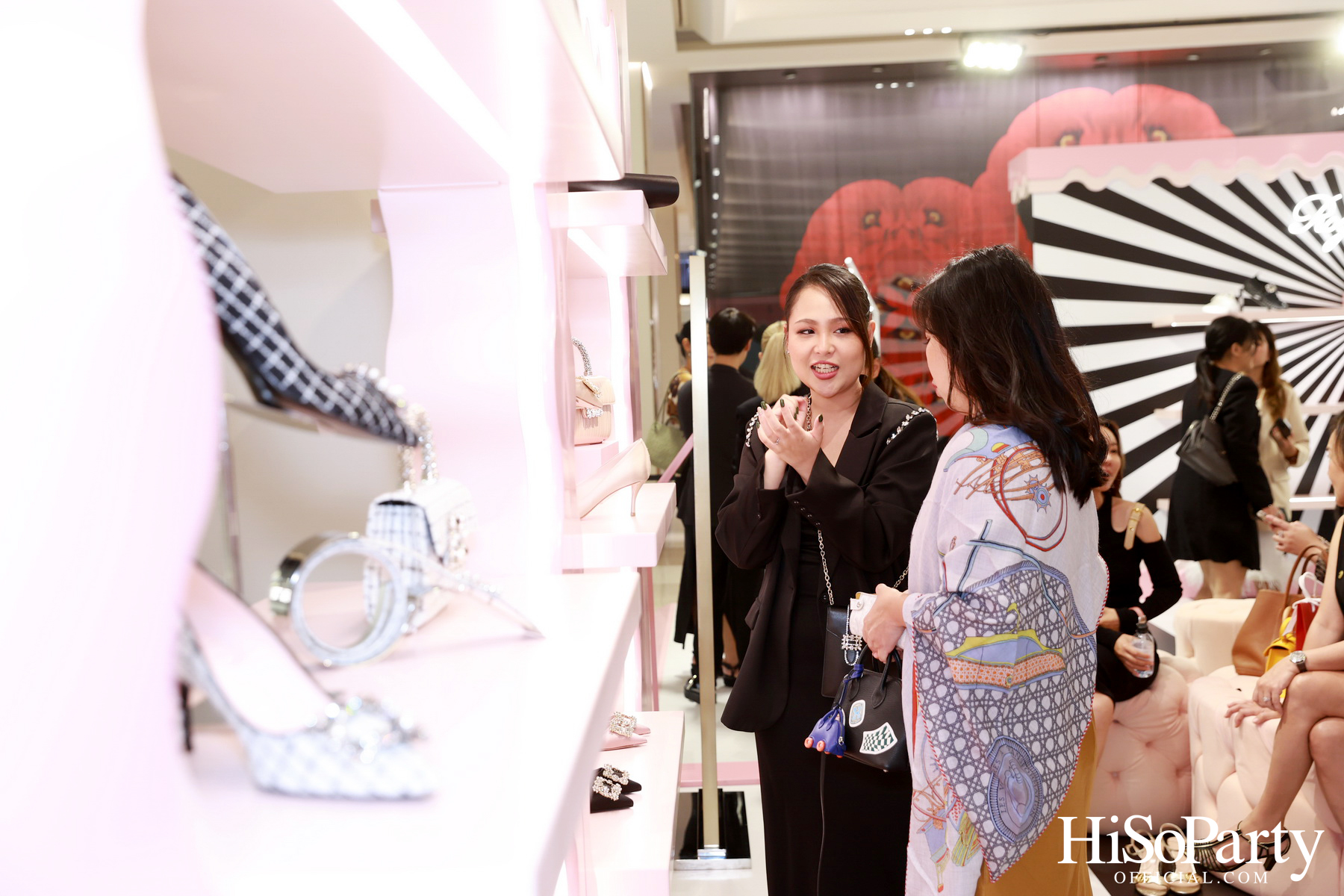 Roger Vivier เปิดตัว VIVIER OP-TICAL POP-UP ในประเทศไทย
