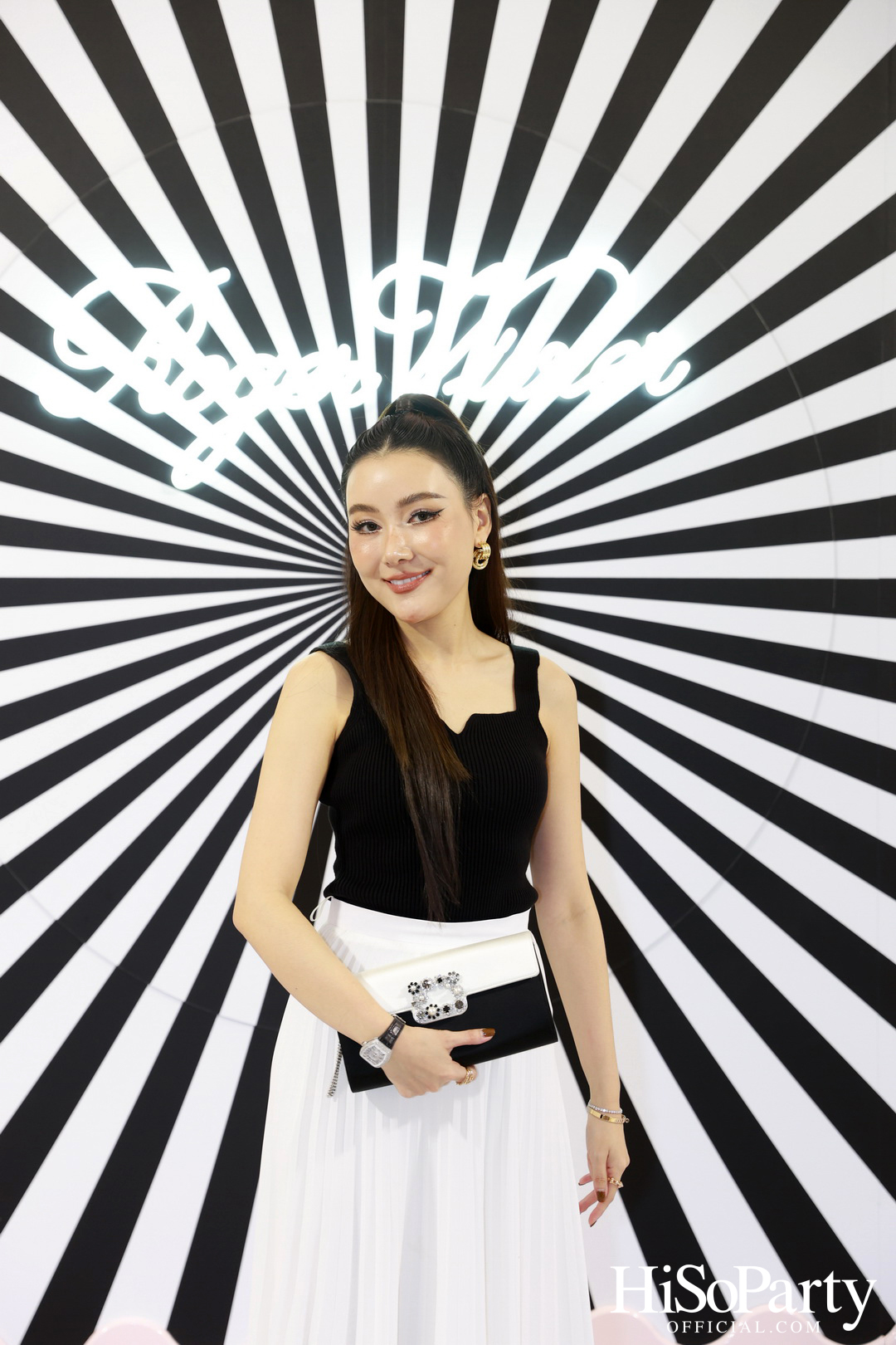 Roger Vivier เปิดตัว VIVIER OP-TICAL POP-UP ในประเทศไทย