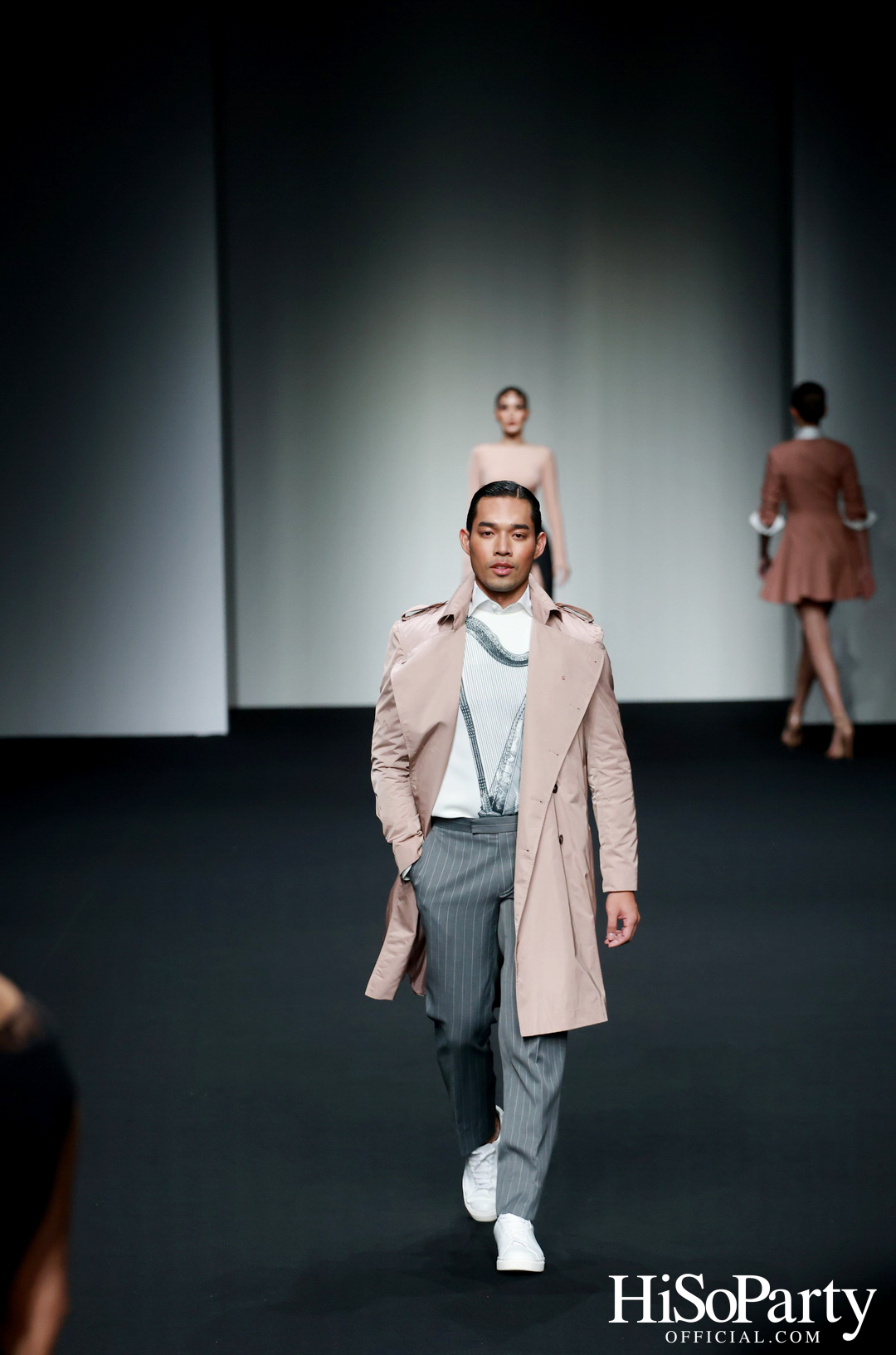 POEM presented by MERZ AESTHETICS @Siam Paragon Bangkok International Fashion Week 2024