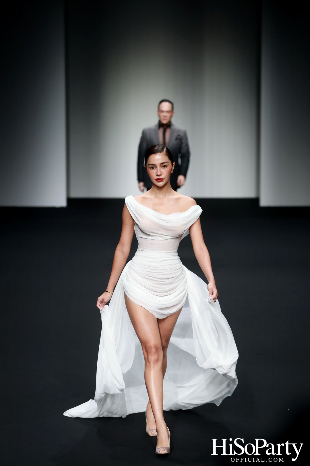 POEM presented by MERZ AESTHETICS @Siam Paragon Bangkok International Fashion Week 2024