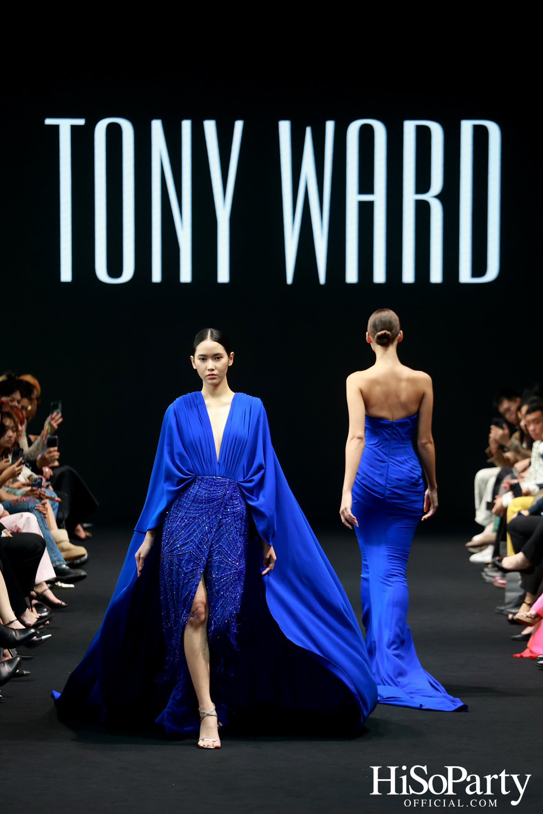 TONY WARD Couture @ELLE Fashion Week 2024 ณ ริเวอร์ พาร์ค ไอคอนสยาม