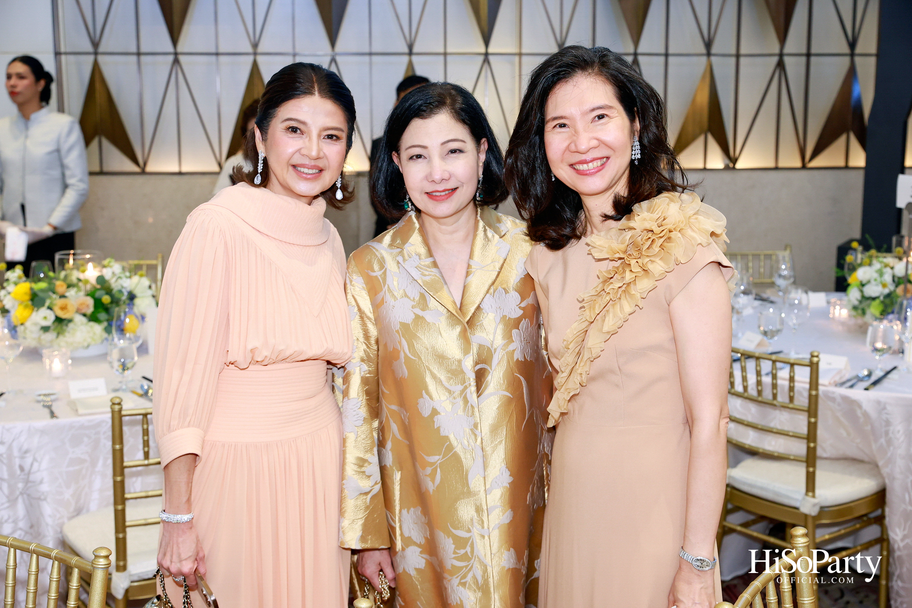 งานฉลองสมรสพระราชทานระหว่าง พสุ ลิปตพัลลภ และ ปัทมรัตน์ พหิทธานุกร