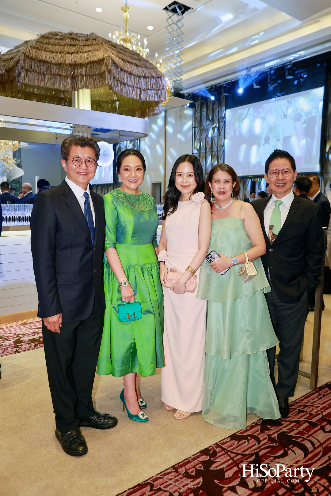 งานฉลองสมรสพระราชทานระหว่าง พสุ ลิปตพัลลภ และ ปัทมรัตน์ พหิทธานุกร