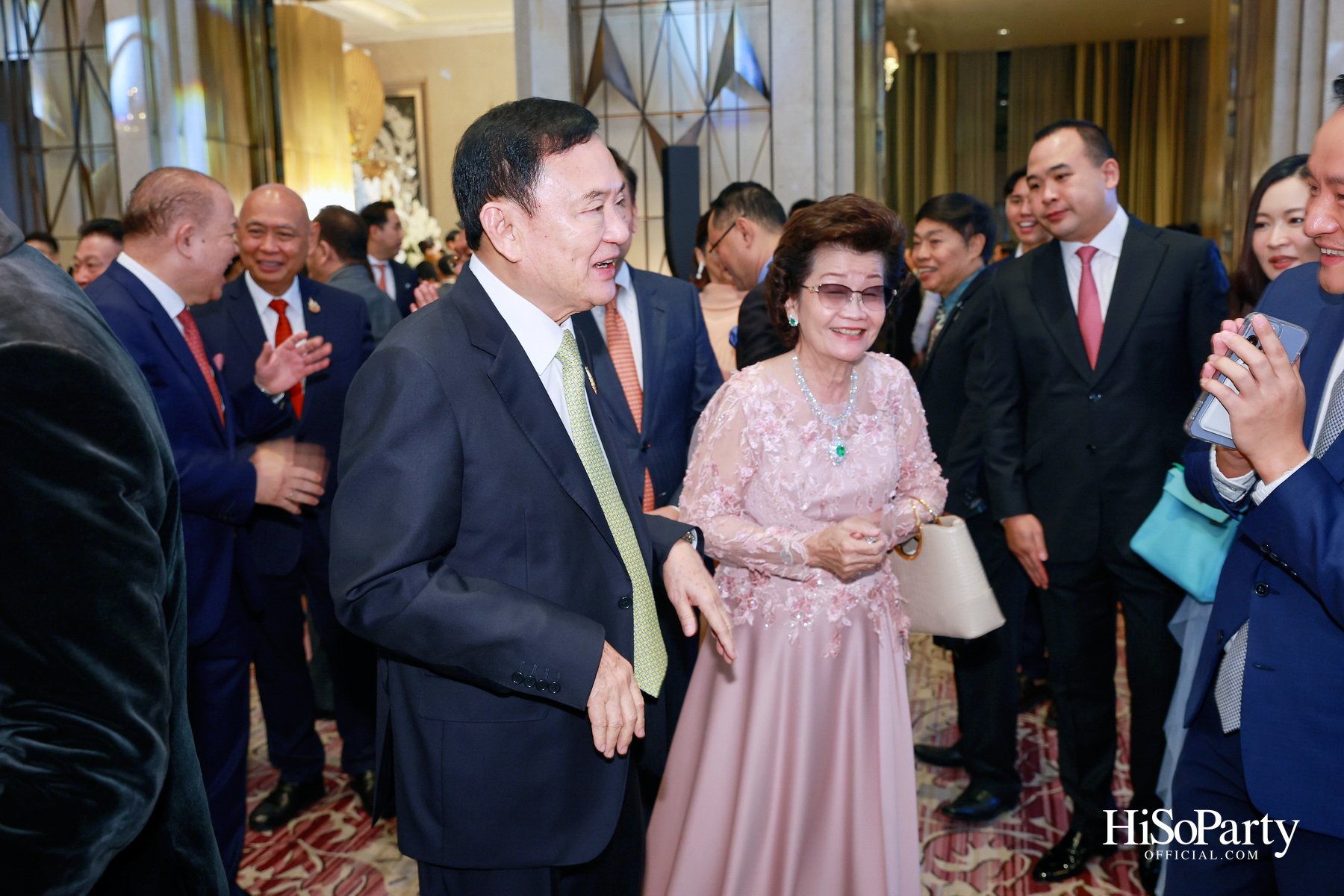 งานฉลองสมรสพระราชทานระหว่าง พสุ ลิปตพัลลภ และ ปัทมรัตน์ พหิทธานุกร