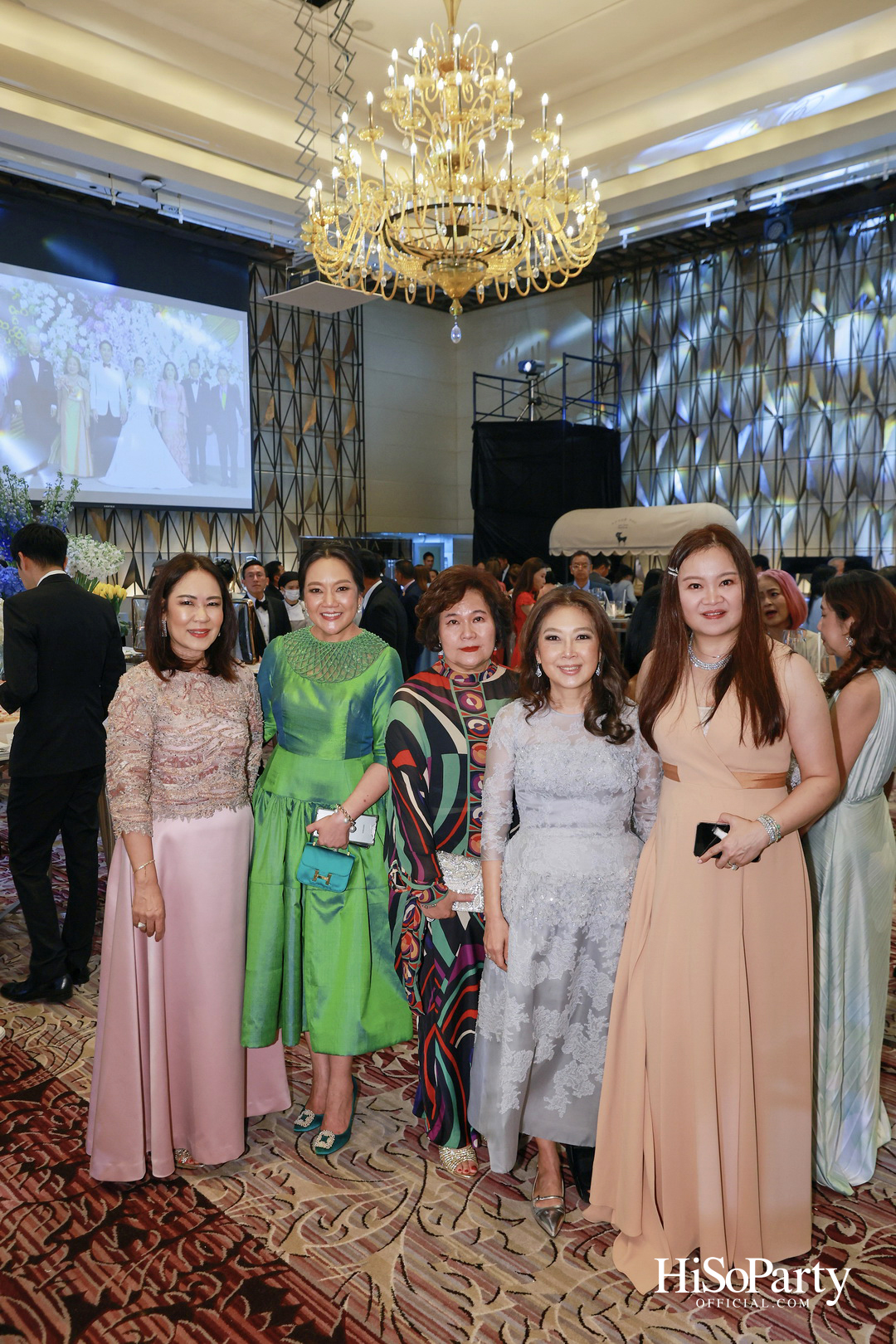 งานฉลองสมรสพระราชทานระหว่าง พสุ ลิปตพัลลภ และ ปัทมรัตน์ พหิทธานุกร