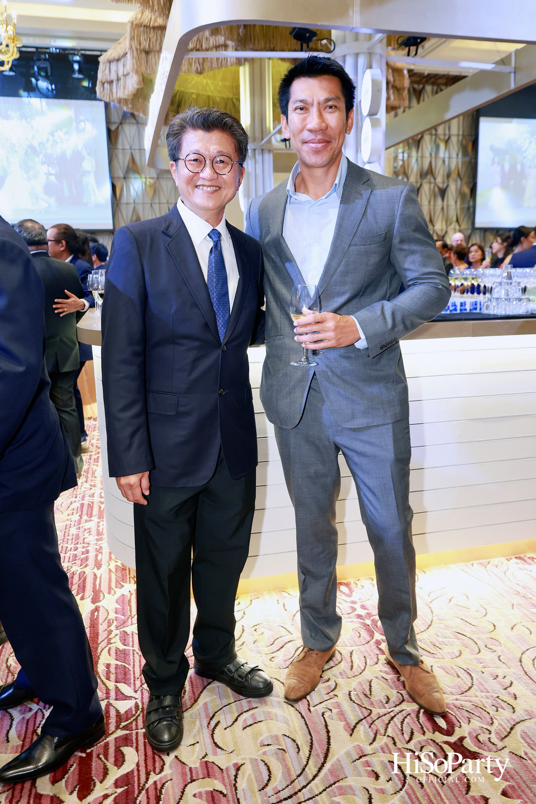 งานฉลองสมรสพระราชทานระหว่าง พสุ ลิปตพัลลภ และ ปัทมรัตน์ พหิทธานุกร