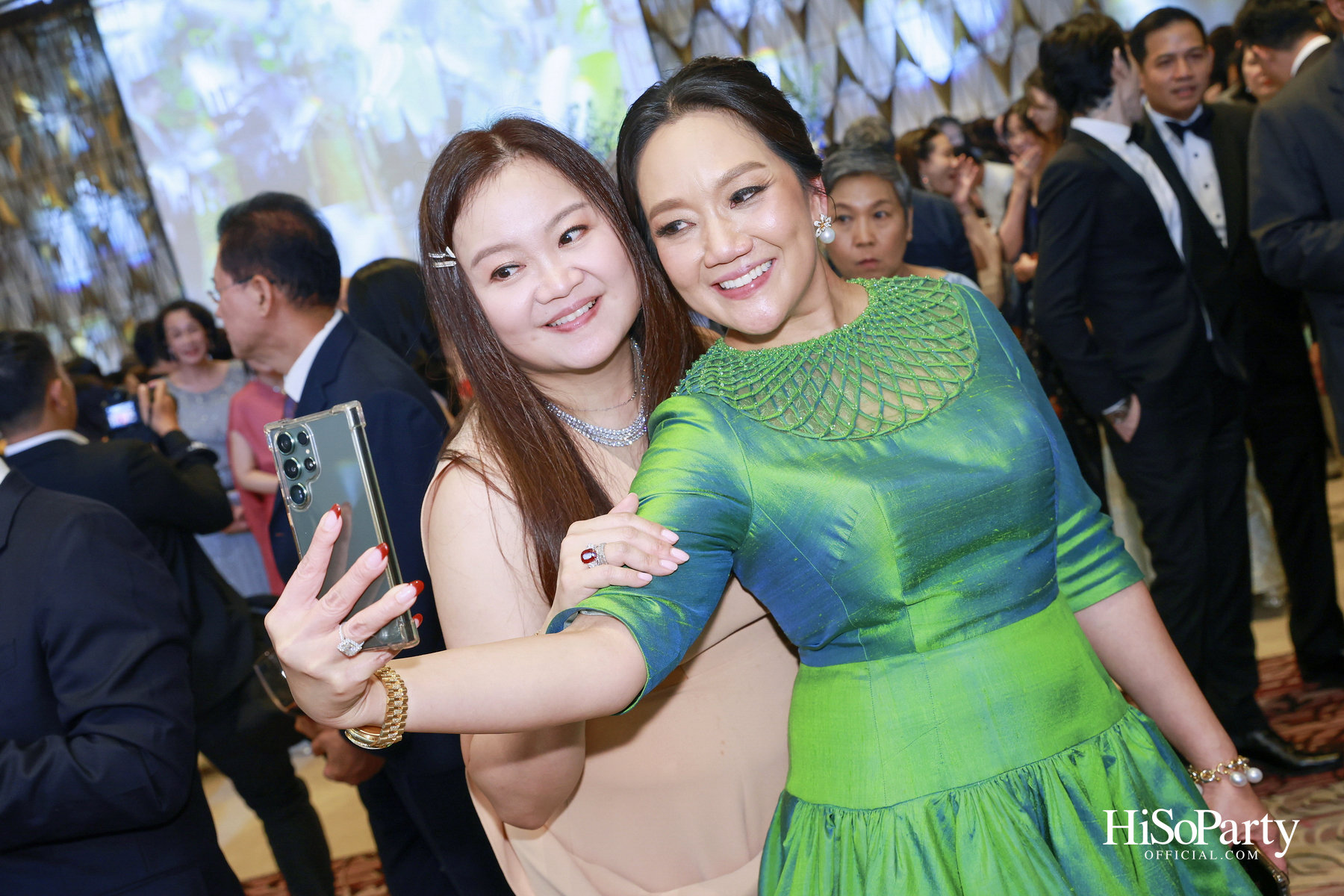 งานฉลองสมรสพระราชทานระหว่าง พสุ ลิปตพัลลภ และ ปัทมรัตน์ พหิทธานุกร