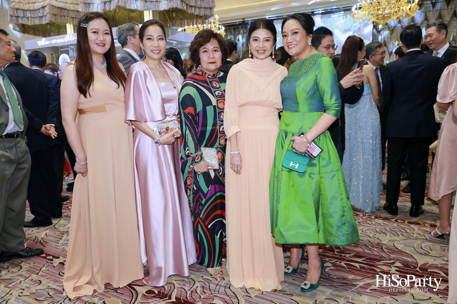 งานฉลองสมรสพระราชทานระหว่าง พสุ ลิปตพัลลภ และ ปัทมรัตน์ พหิทธานุกร