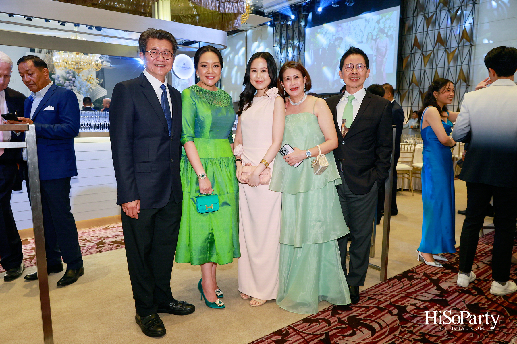 งานฉลองสมรสพระราชทานระหว่าง พสุ ลิปตพัลลภ และ ปัทมรัตน์ พหิทธานุกร