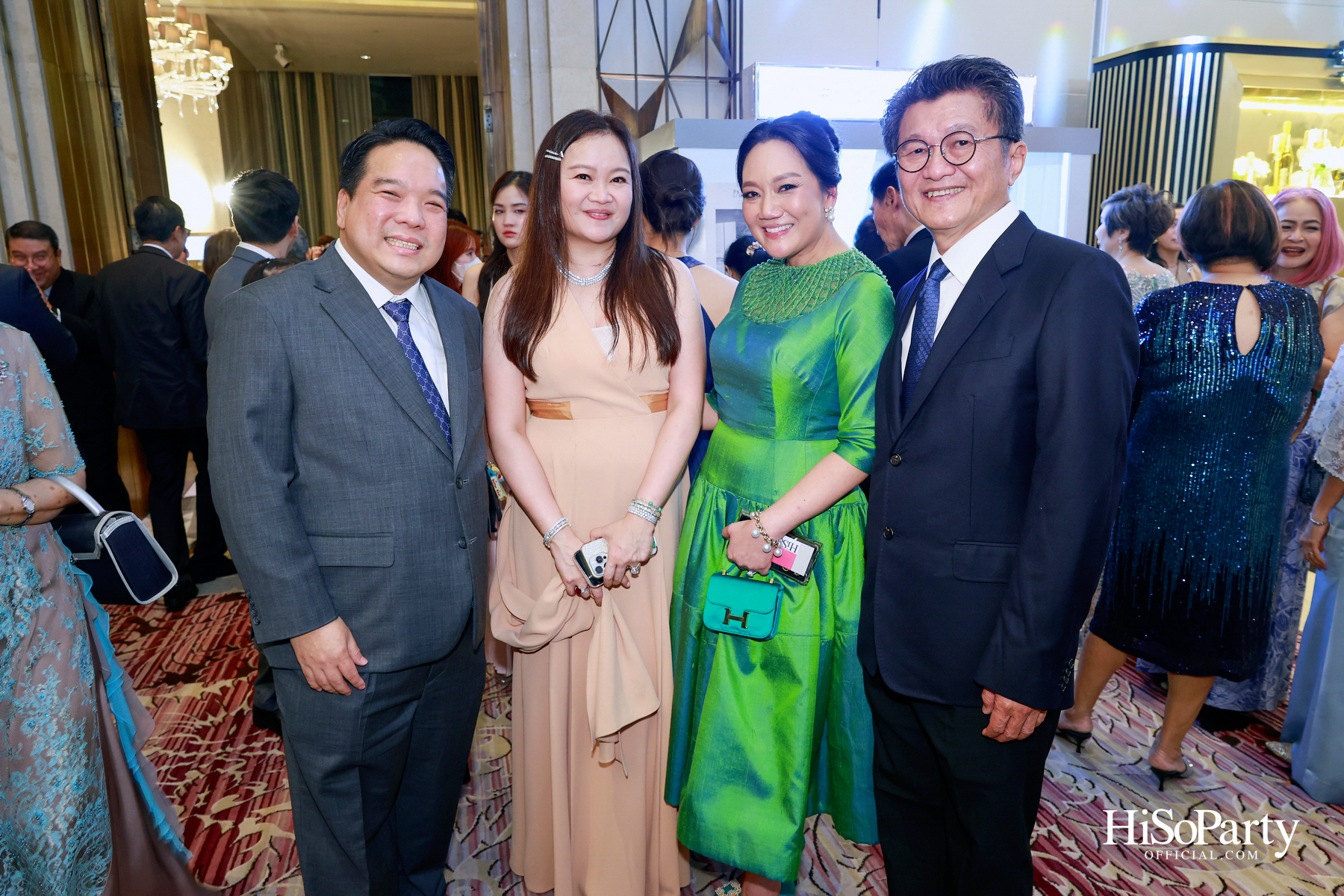 งานฉลองสมรสพระราชทานระหว่าง พสุ ลิปตพัลลภ และ ปัทมรัตน์ พหิทธานุกร