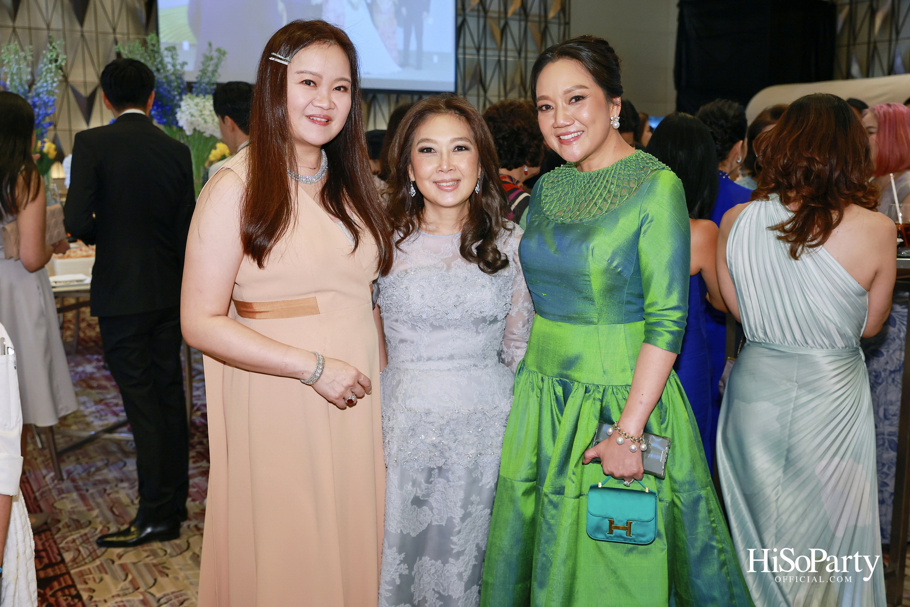 งานฉลองสมรสพระราชทานระหว่าง พสุ ลิปตพัลลภ และ ปัทมรัตน์ พหิทธานุกร