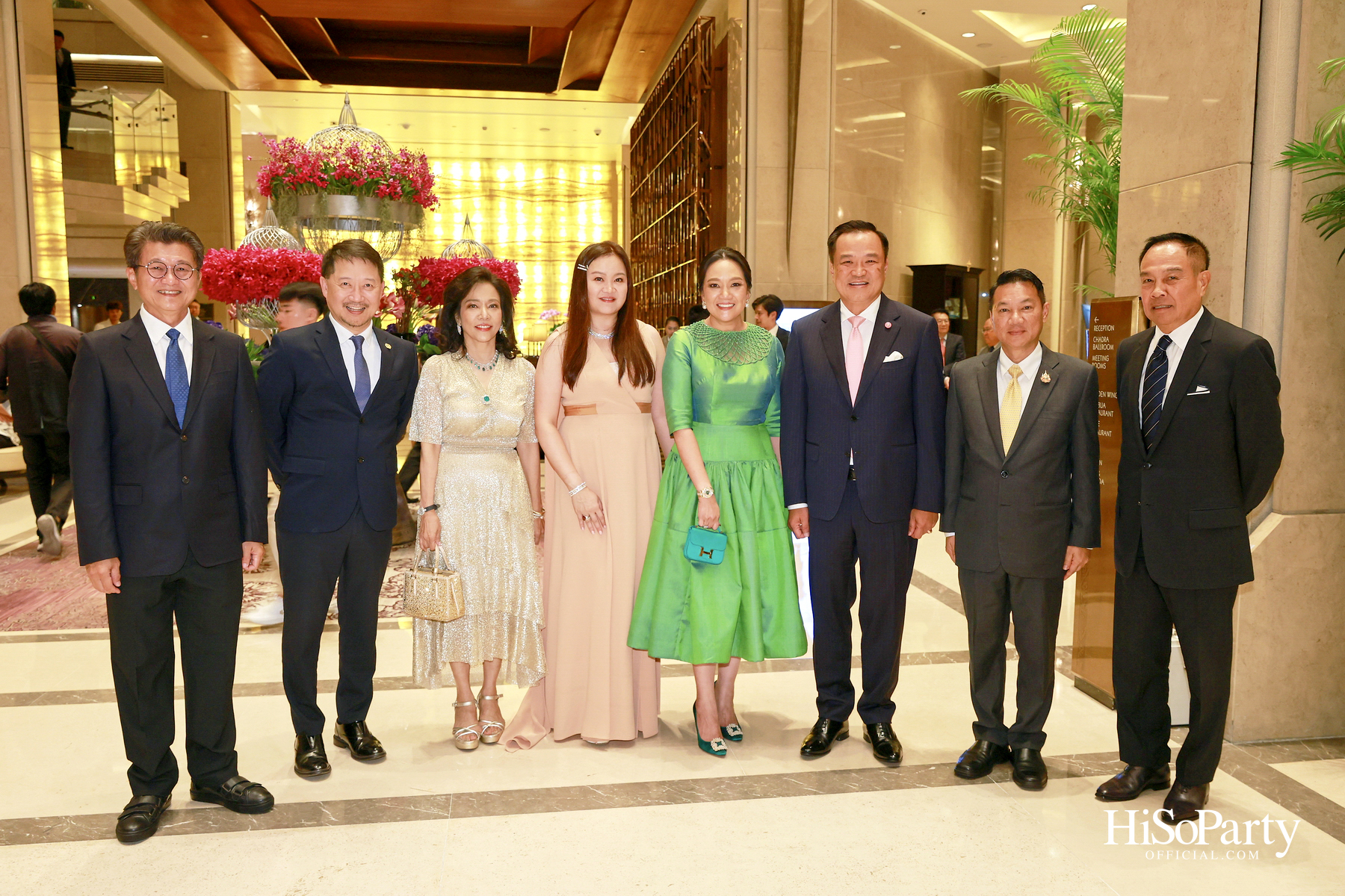 งานฉลองสมรสพระราชทานระหว่าง พสุ ลิปตพัลลภ และ ปัทมรัตน์ พหิทธานุกร