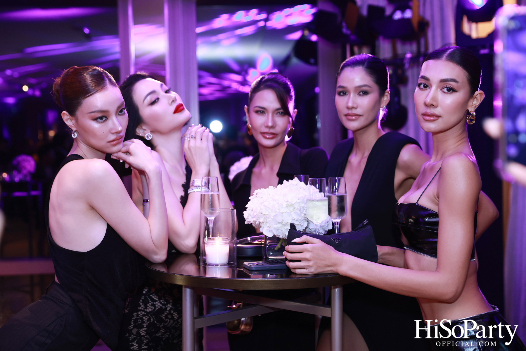 TOM FORD RUNWAY EVENT  พบกับคอลเลกชั่นเมกอัพและน้ำหอมใหม่ล่าสุด จากรันเวย์ SS25