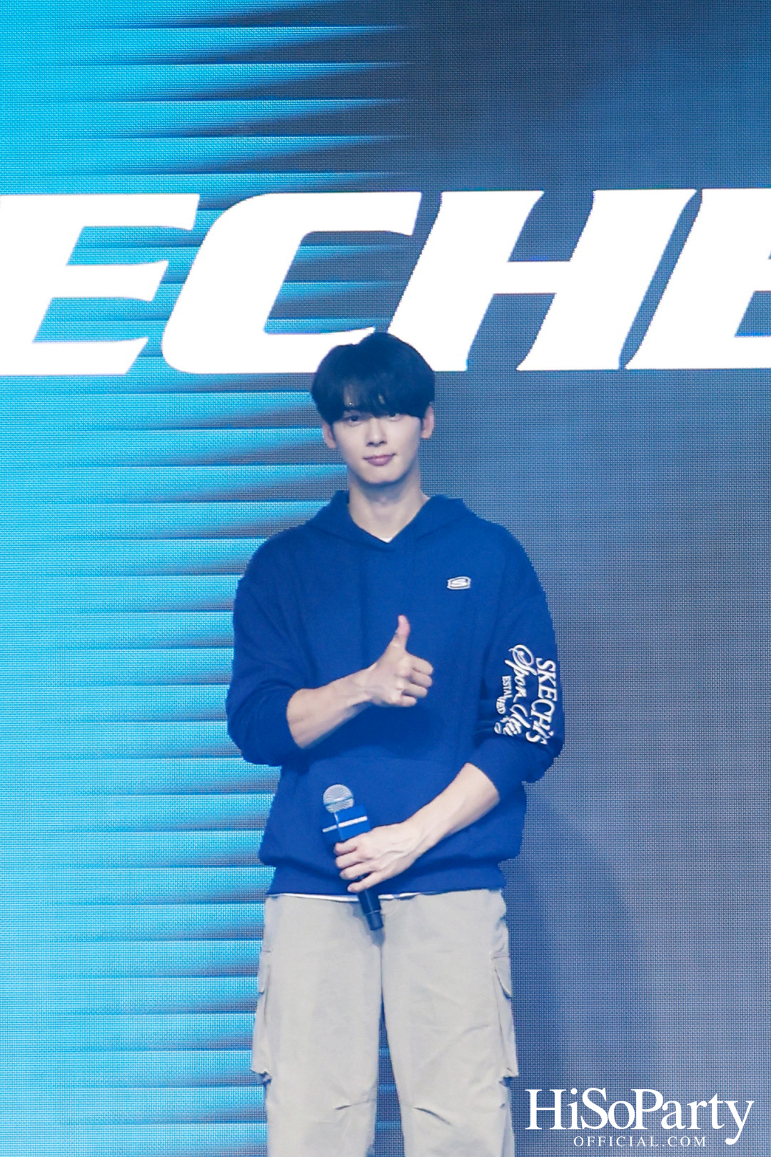 Skechers CentralWorld Grand Opening with Cha Eun-Woo & Apo Nattawin
