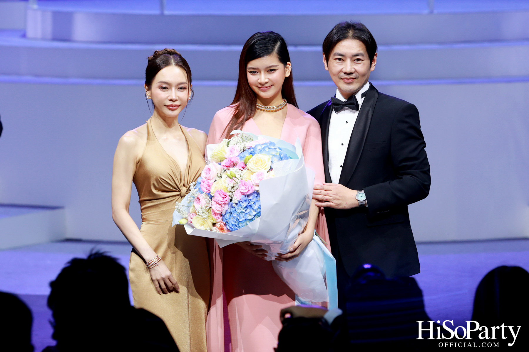 EM DISTRICT จัดงาน LA BELLE et LE BEAU 2024 เปิดตัว 16 หนุ่มสาว ต้นแบบแรงบันดาลใจของคนรุ่นใหม่