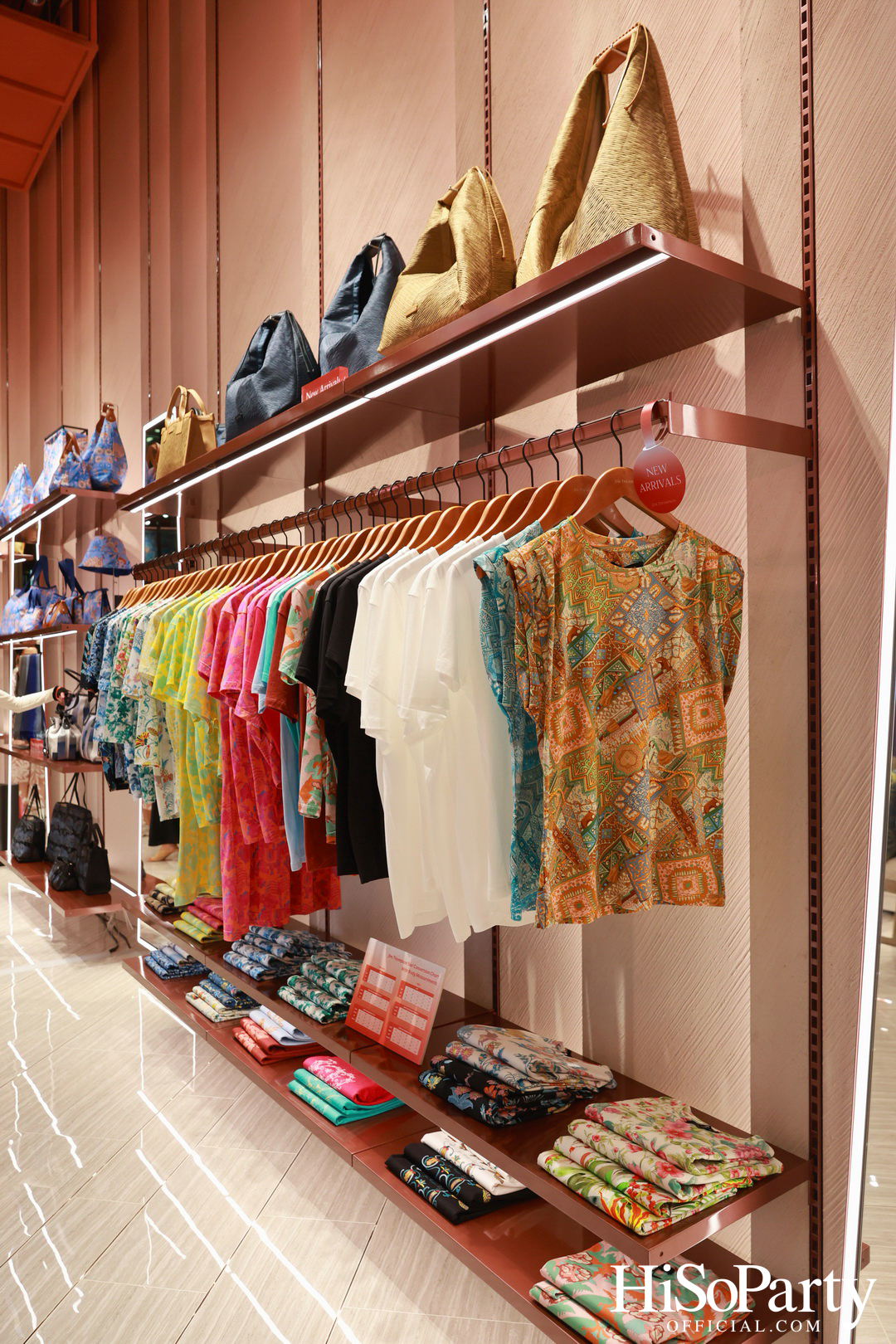 JIM THOMPSON LIFESTYLE STORE AT ONE BANGKOK