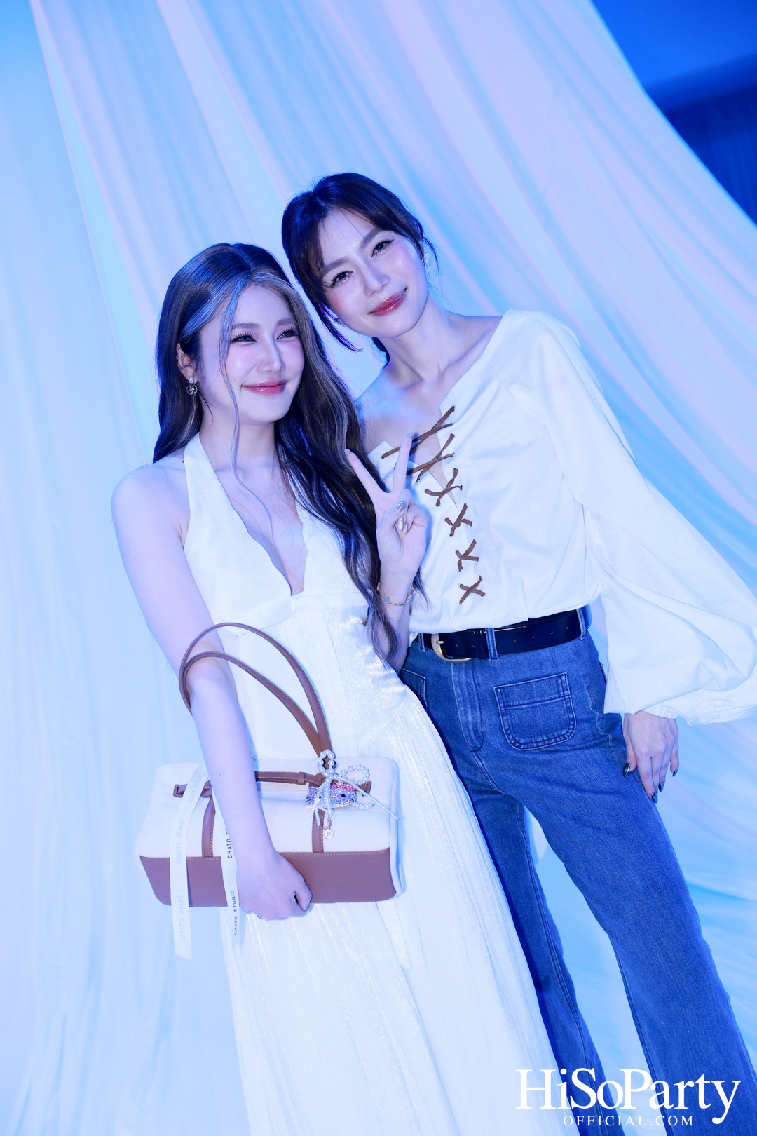 CHATO STUDIO THE DANCING PILLOW FASHION SHOW