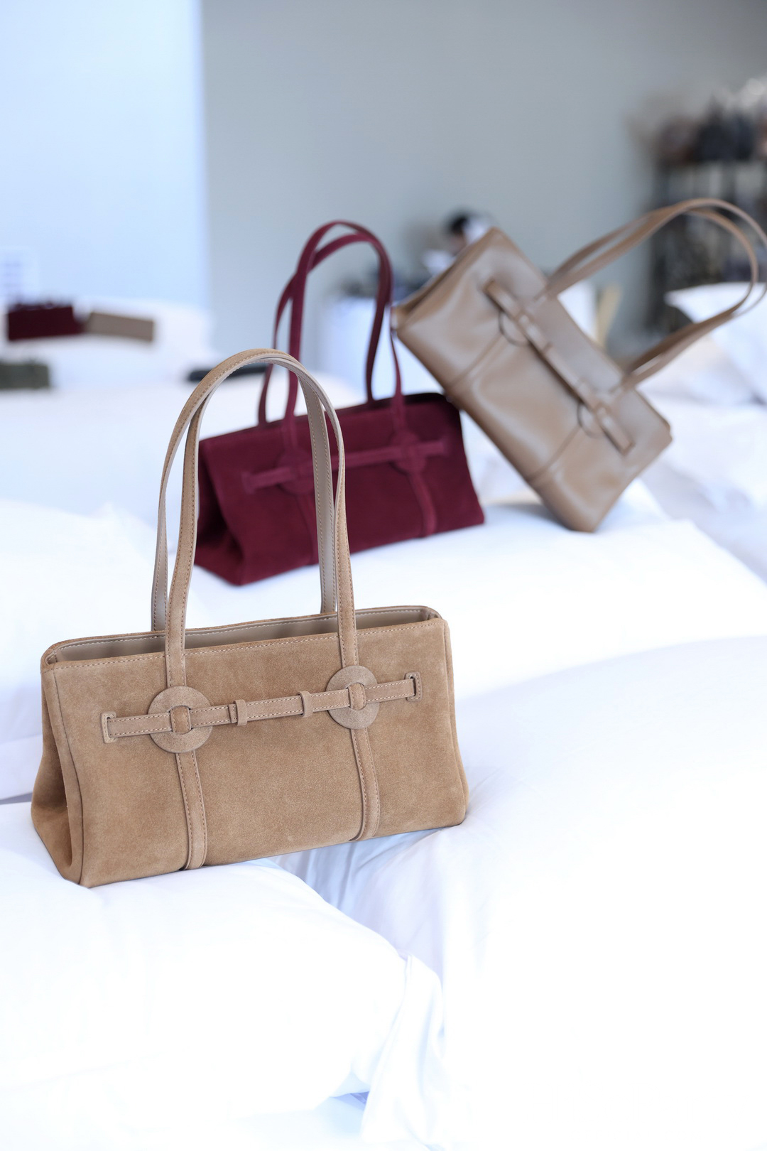 CHATO STUDIO THE DANCING PILLOW FASHION SHOW