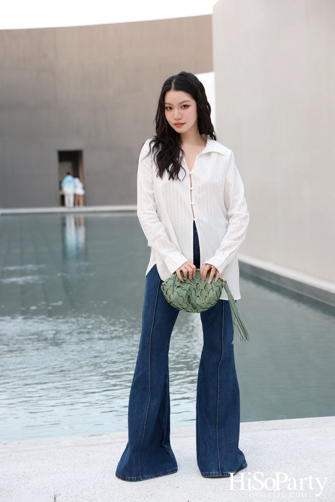 CHATO STUDIO THE DANCING PILLOW FASHION SHOW