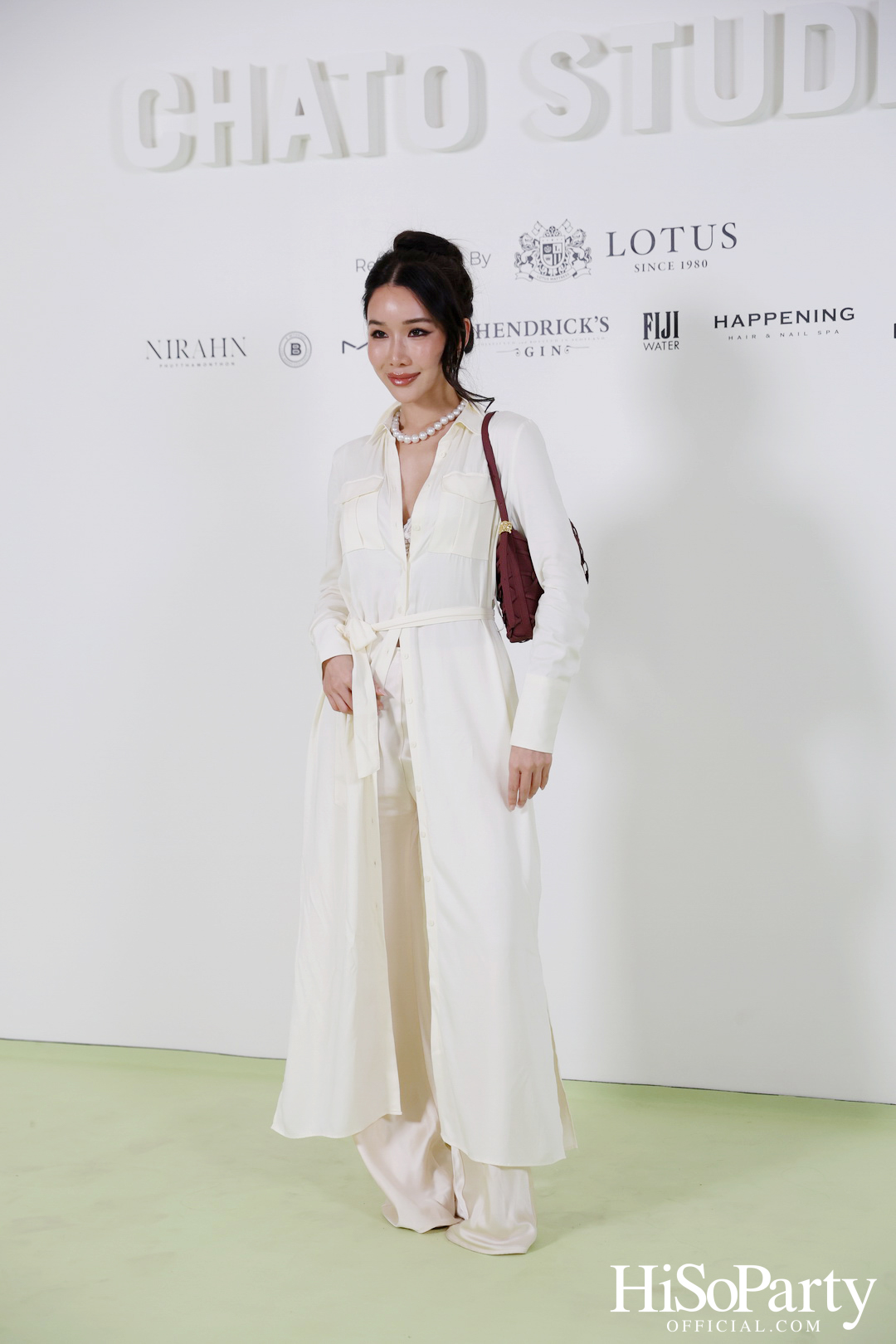 CHATO STUDIO THE DANCING PILLOW FASHION SHOW