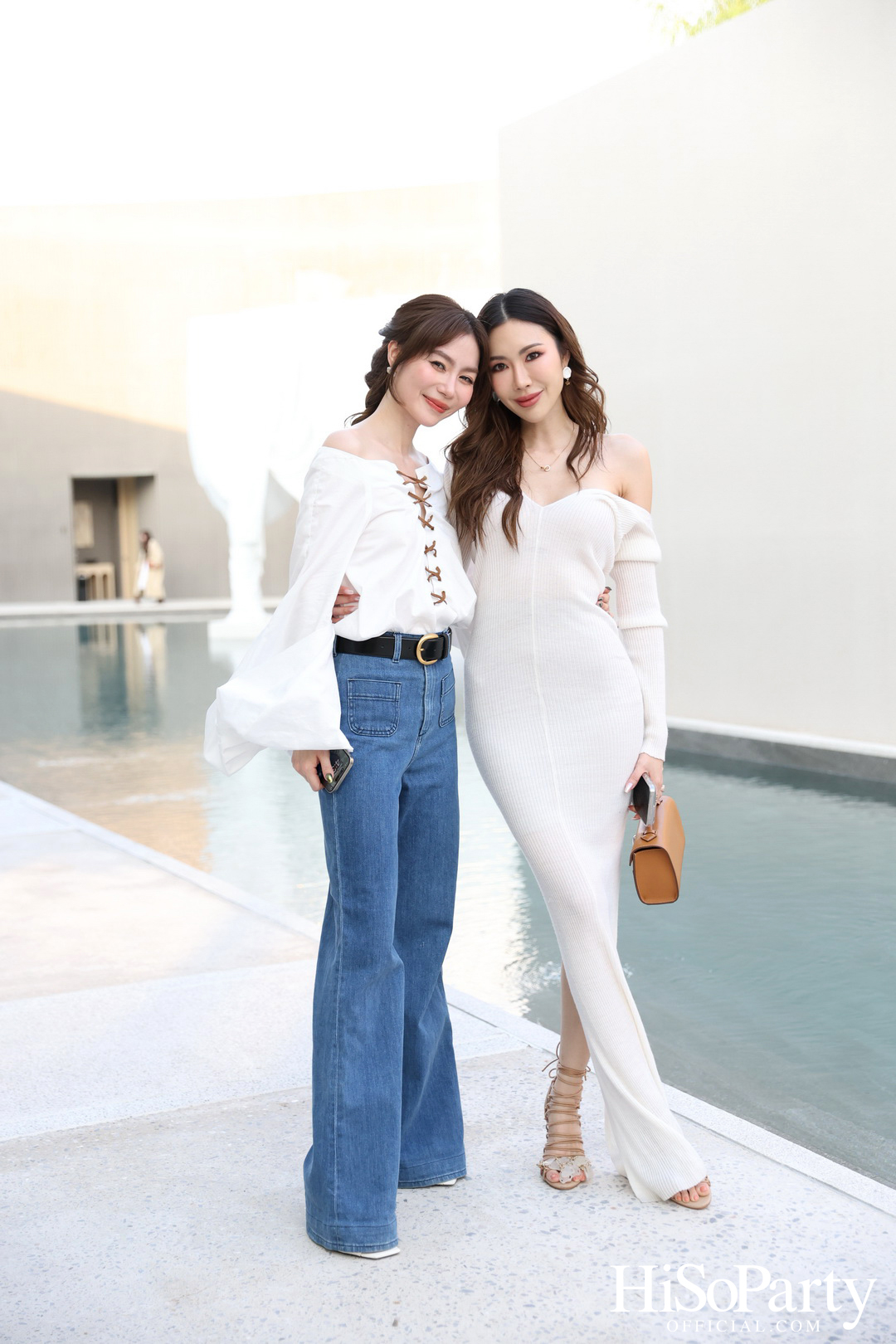 CHATO STUDIO THE DANCING PILLOW FASHION SHOW