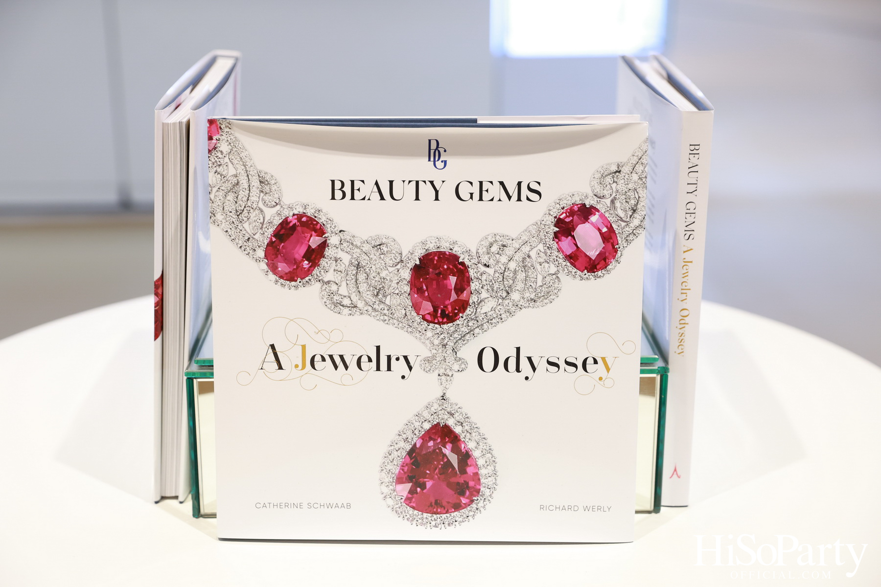 Beauty Gems 60th Anniversary X HiSoParty