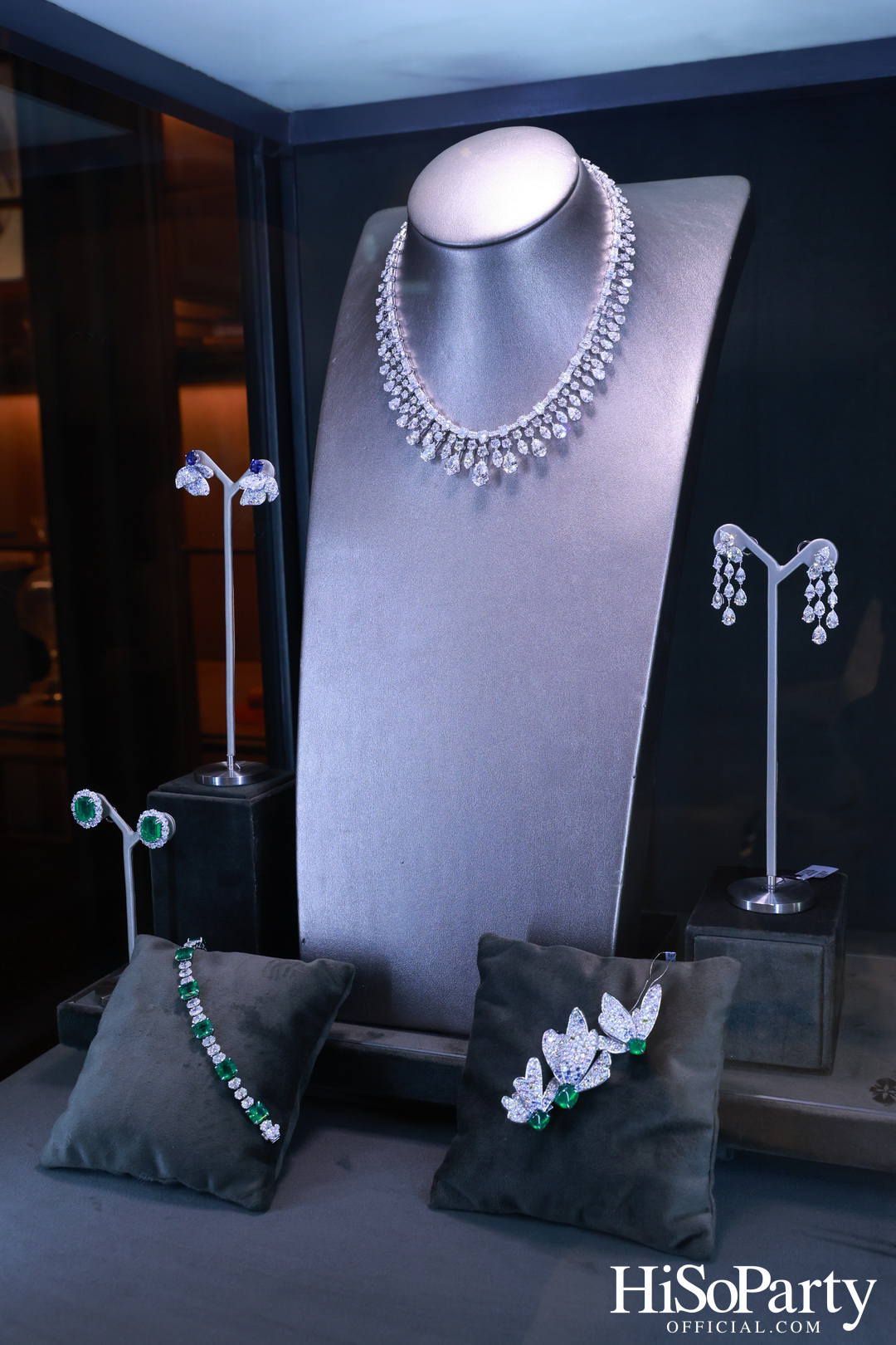 GEMS PAVILION จัดงานเปิดคอลเลกชั่นใหม่ ‘Brighten the Canvas’ เล่าเรื่องราวผ่านเครื่องประดับแรงบันดาลใจแห่งเส้นสายธรรมชาติ