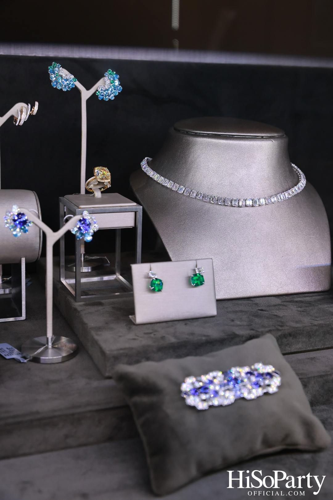 GEMS PAVILION จัดงานเปิดคอลเลกชั่นใหม่ ‘Brighten the Canvas’ เล่าเรื่องราวผ่านเครื่องประดับแรงบันดาลใจแห่งเส้นสายธรรมชาติ