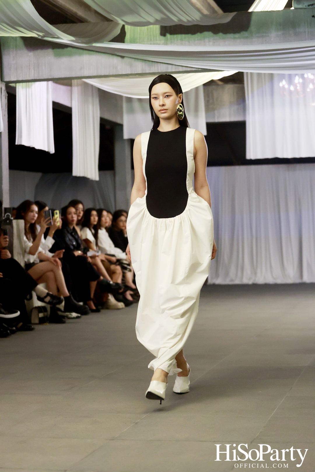 ARCHIVE026 FALL/WINTER 2024 COLLECTION SHOW: A MULTISENSORY REVERIE