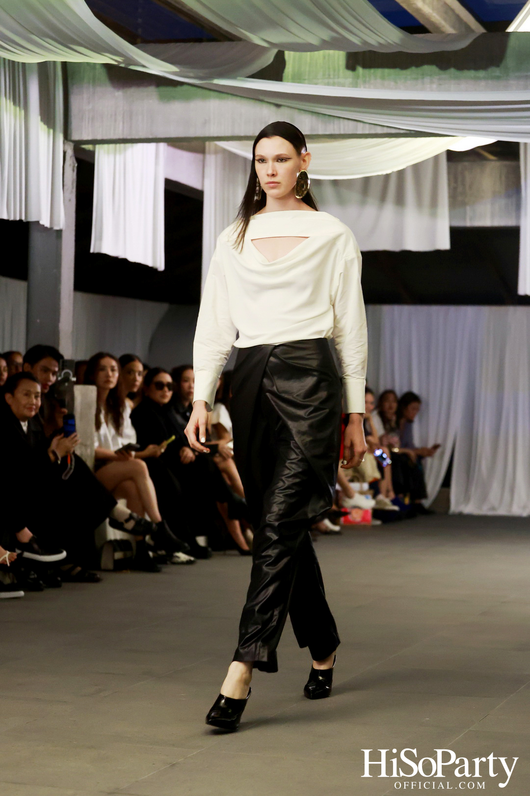 ARCHIVE026 FALL/WINTER 2024 COLLECTION SHOW: A MULTISENSORY REVERIE