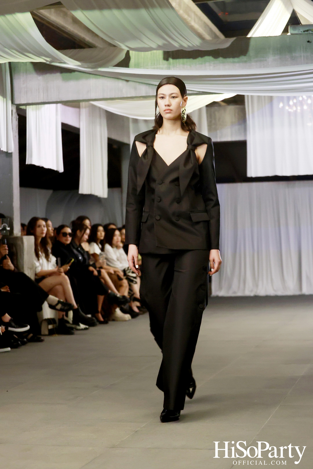 ARCHIVE026 FALL/WINTER 2024 COLLECTION SHOW: A MULTISENSORY REVERIE